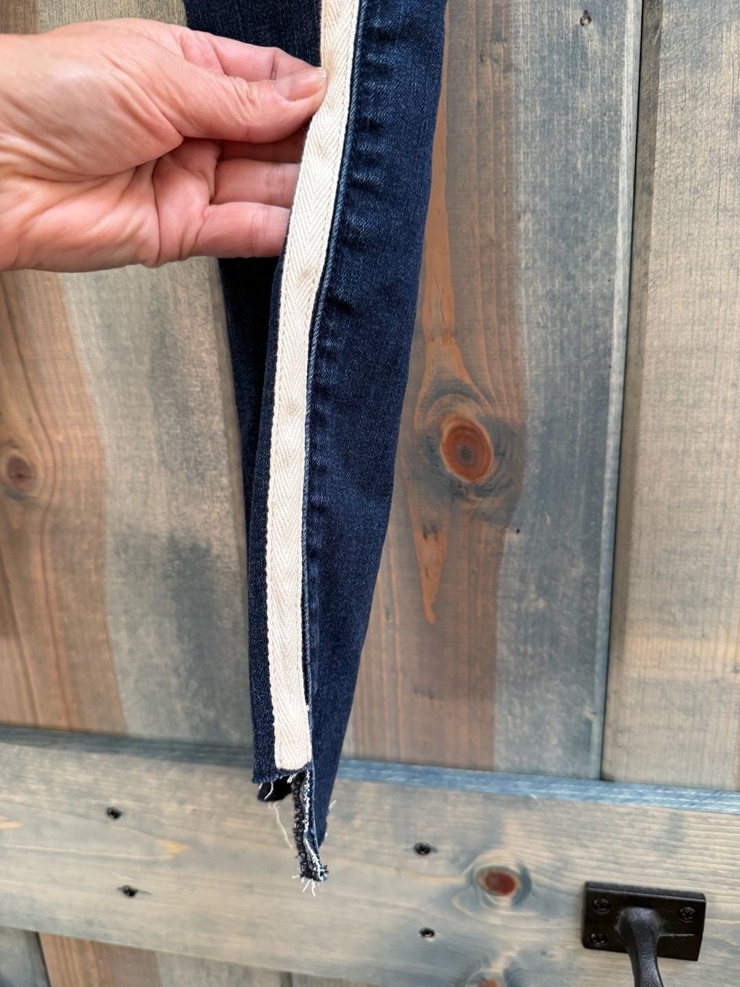 Hollister Low-Rise Crop Super Skinny Jeans Size 5R W27 L26 5