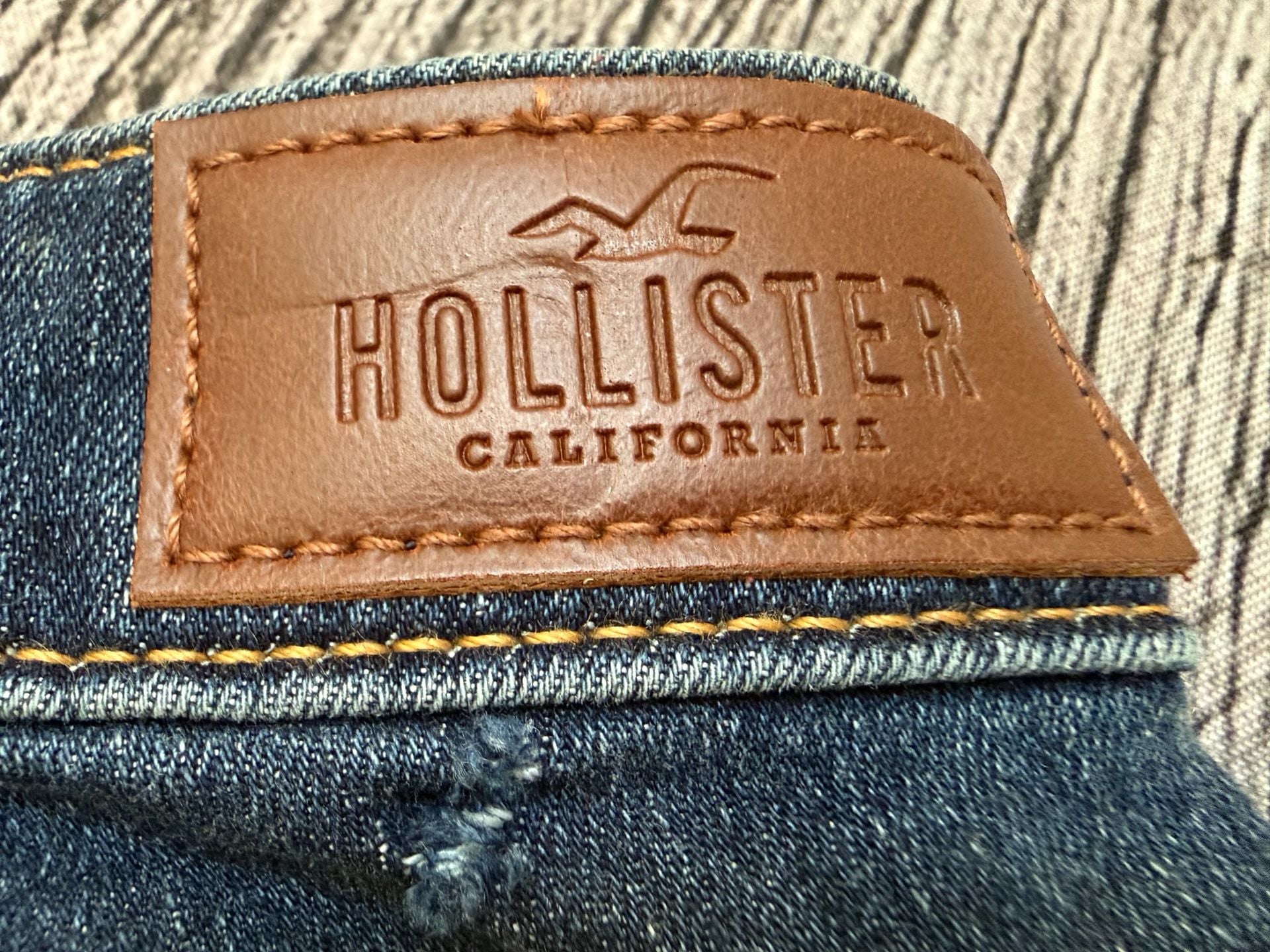 Hollister Low-Rise Crop Super Skinny Jeans Size 5R W27 L26 6