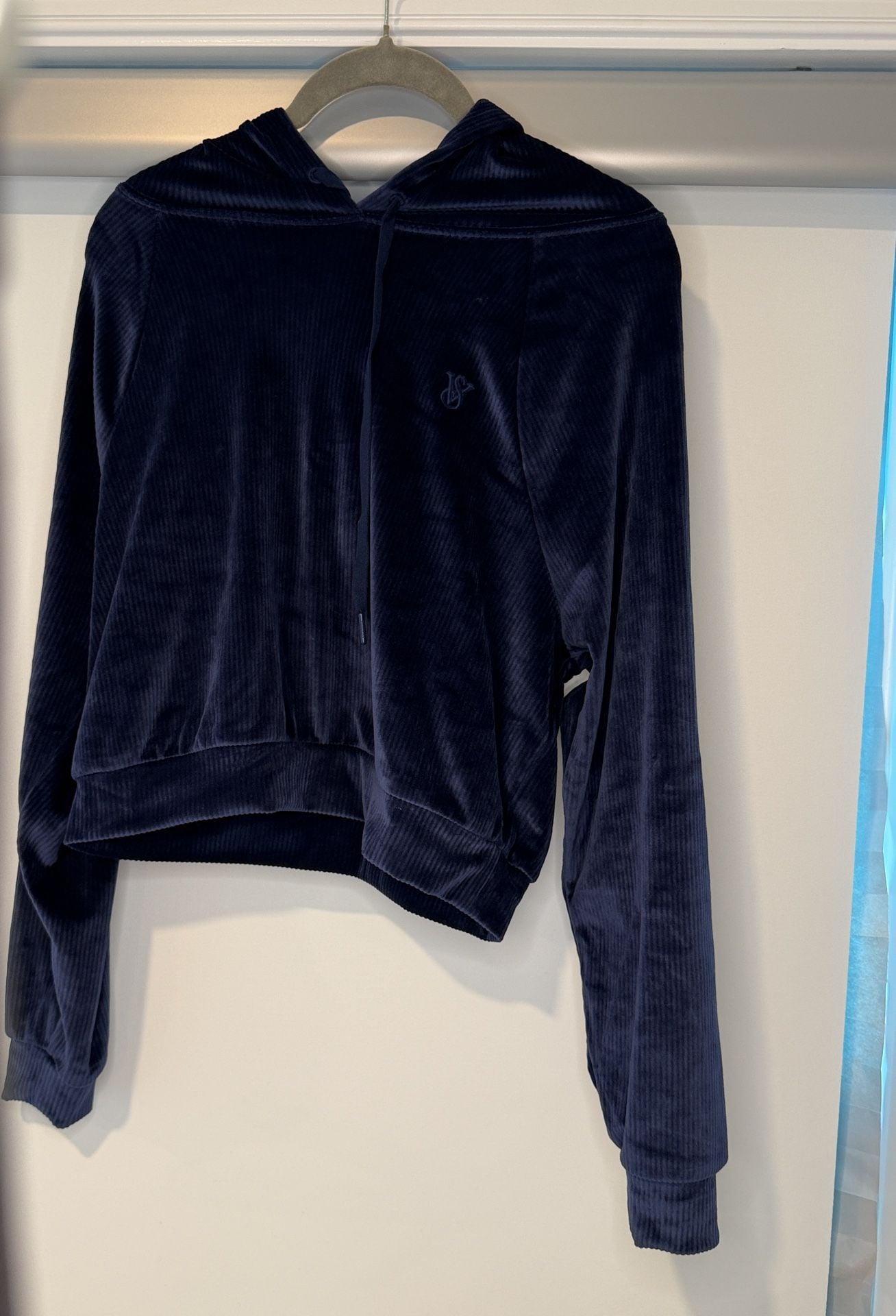 Victoria's Secret Velour Hoodie Size XS Navy Blue Cropped Pullover 2