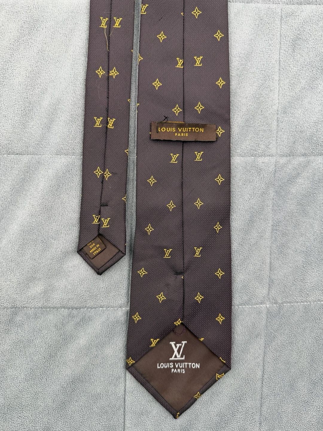 Authentic Louis Vuitton Monogram Silk Tie Brown Gold Luxury Neckwear 1