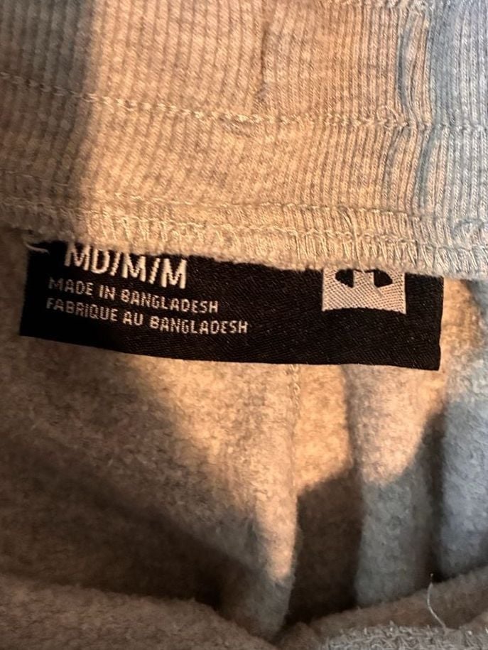 NWT M Medium Under Armour Gray WoMen's Athletic Jogger Pants Dark Gray Panel 4