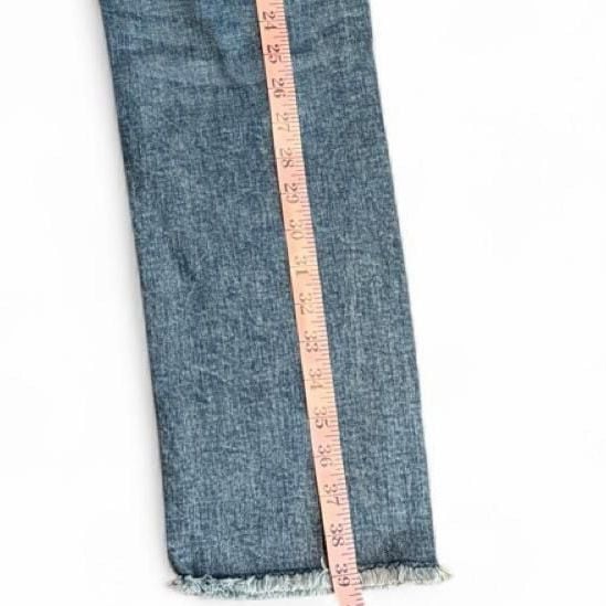 Dailylook Straight Distressed Jeans womens Size 30 Blue Raw Hem nwt 6