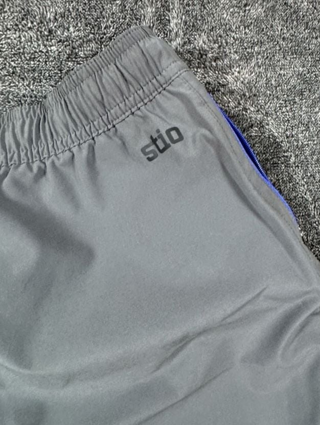 New Stio Athletic Shorts Size S x 5” inseam Gray 6