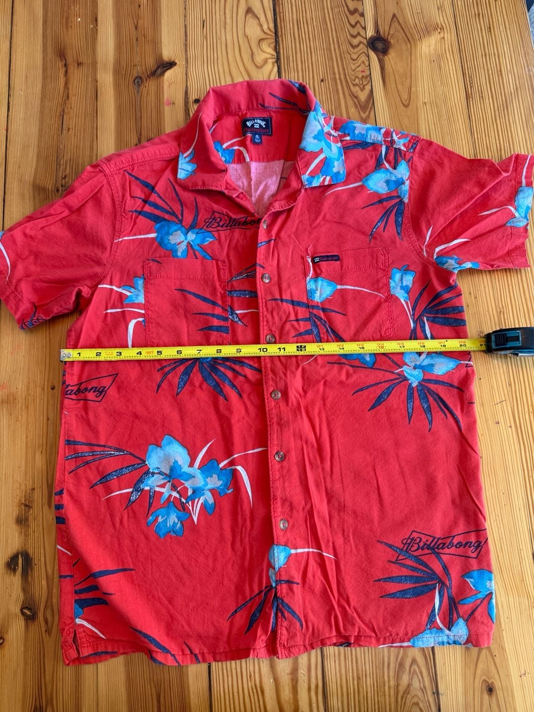 Billabong Budweiser Button-Down Shirt Size M Red Floral Short Sleeve 7