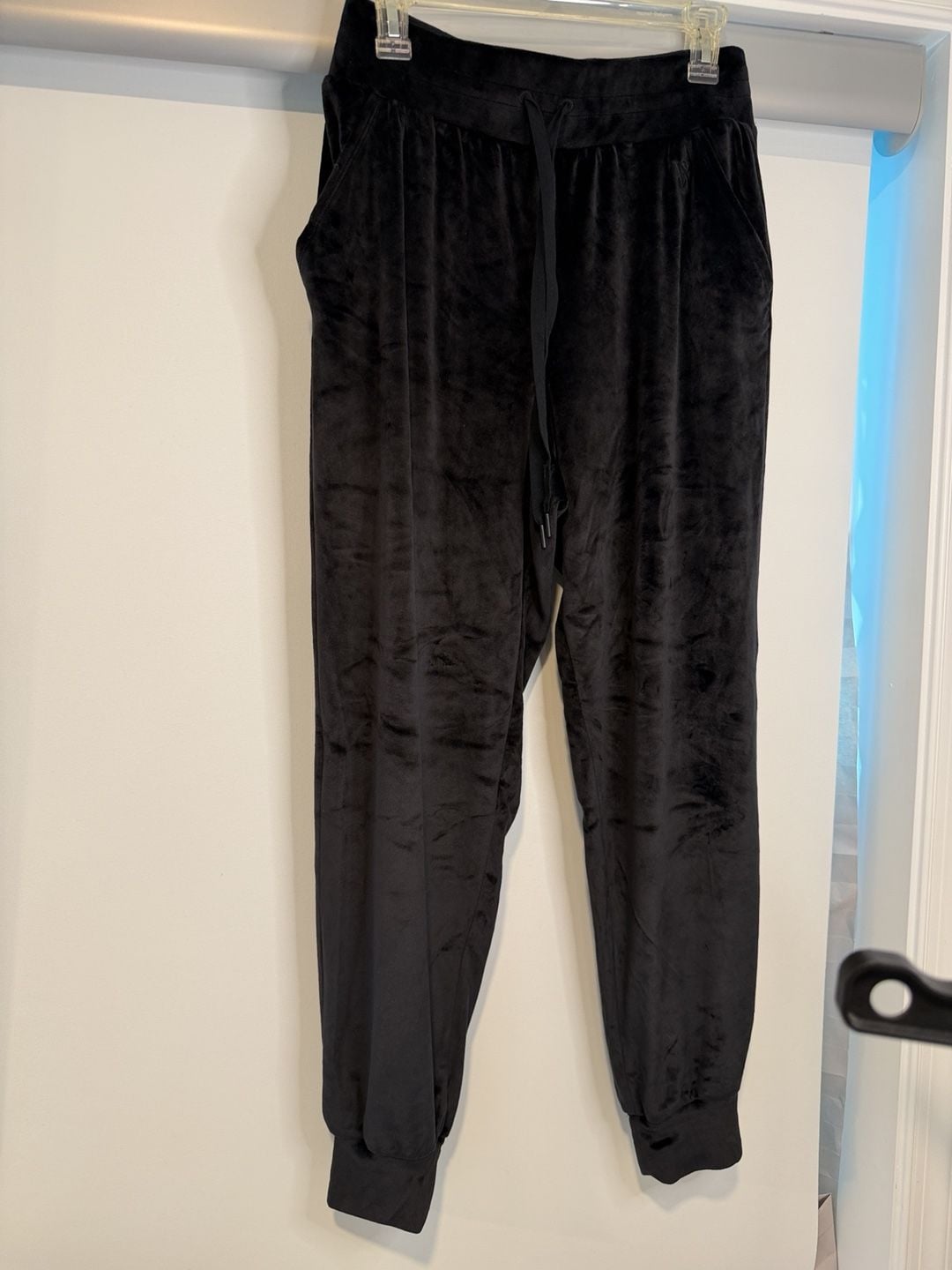 Victoria's Secret SIZE MEDIUM Black Velvet Embroidered Logo ... 8