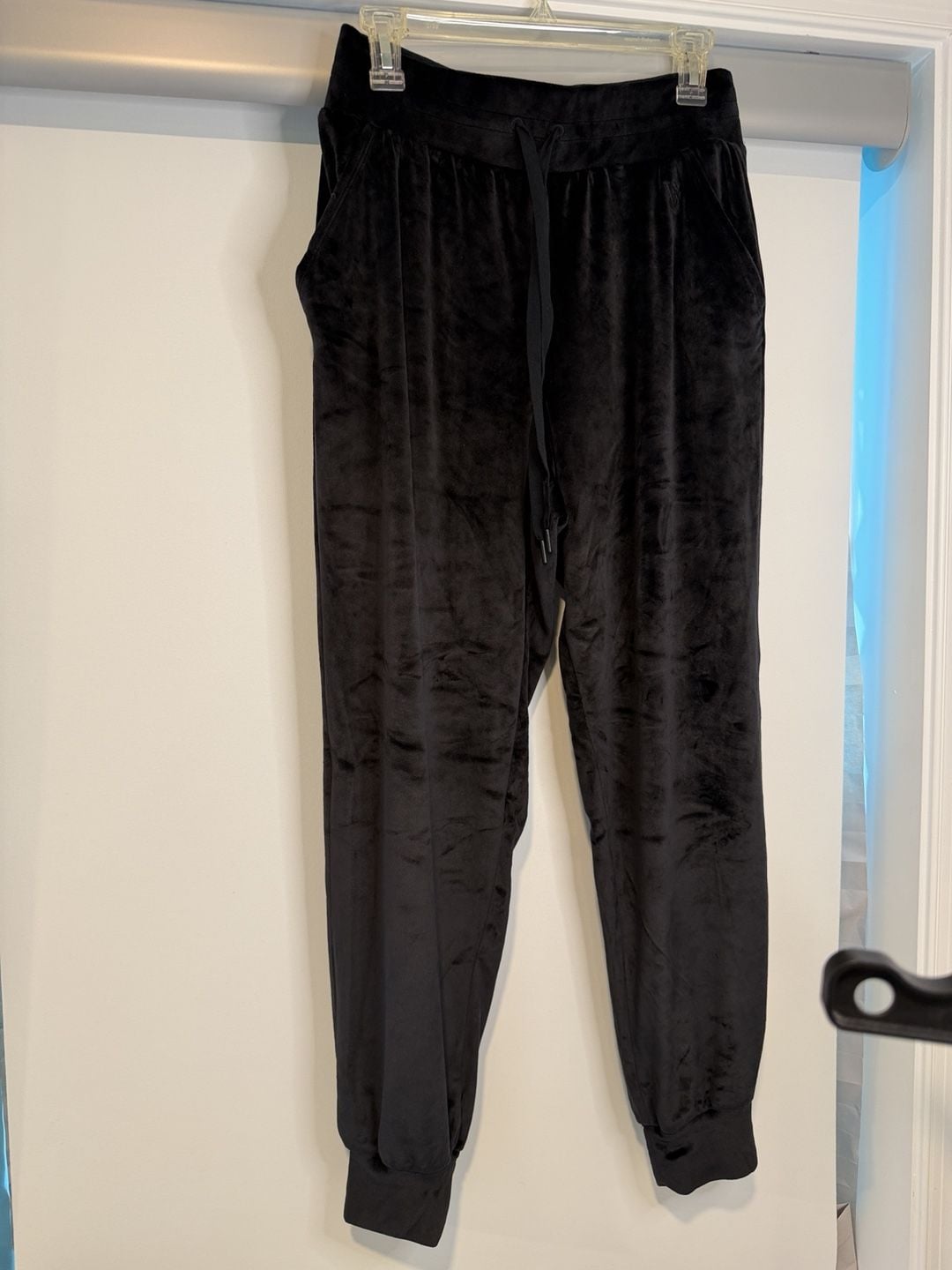 Victoria's Secret SIZE MEDIUM Black Velvet Embroidered Logo ... 11