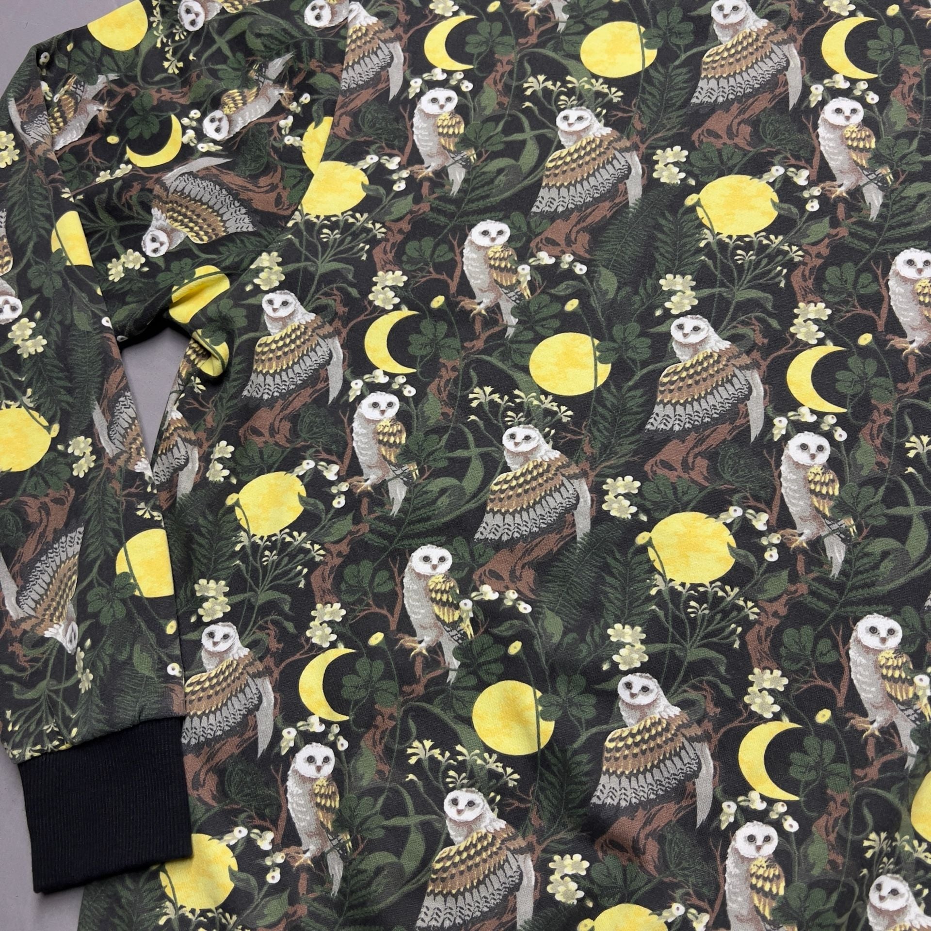 Delusions of Grandeur Owl Moon Print Crewneck Sweatshirt Size M Sweater 4