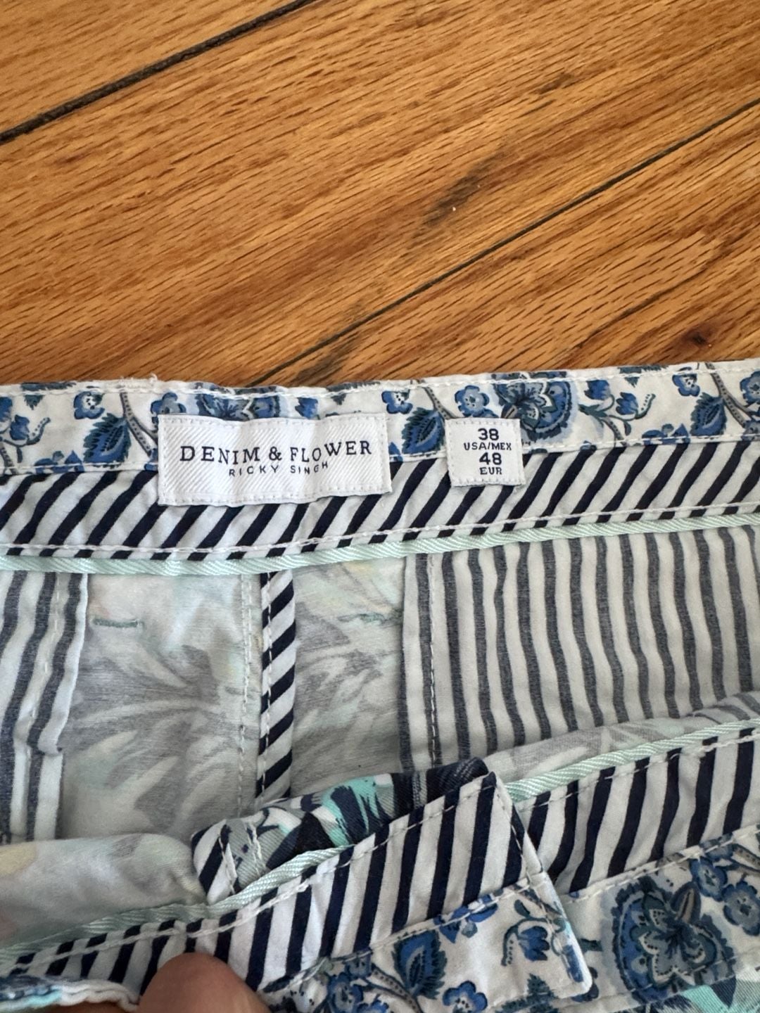 Denim & Flower Floral Casual Shorts Size 38 White Tropical Print resortcore vacation 3