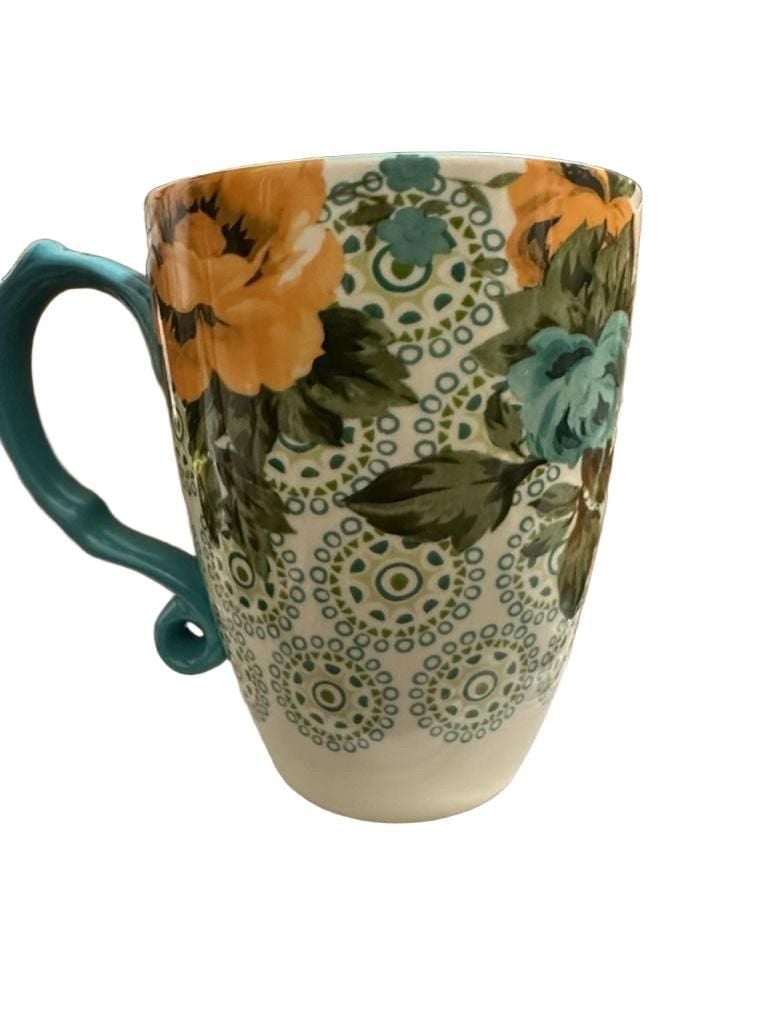 The Pioneer Woman Rose Shadow Mug 1