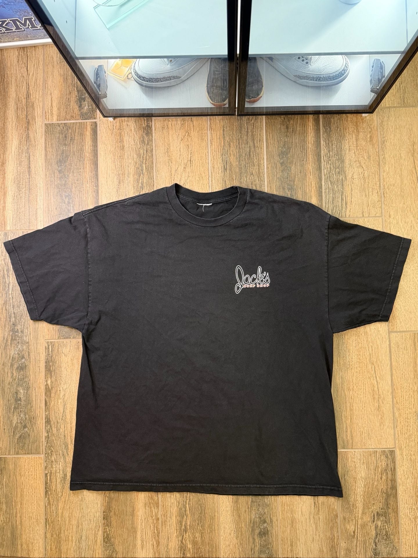 Vintage Jacks Surf Shop Y2K Skateboard Surf apparel T-Shirt Black Graphic Surf 4