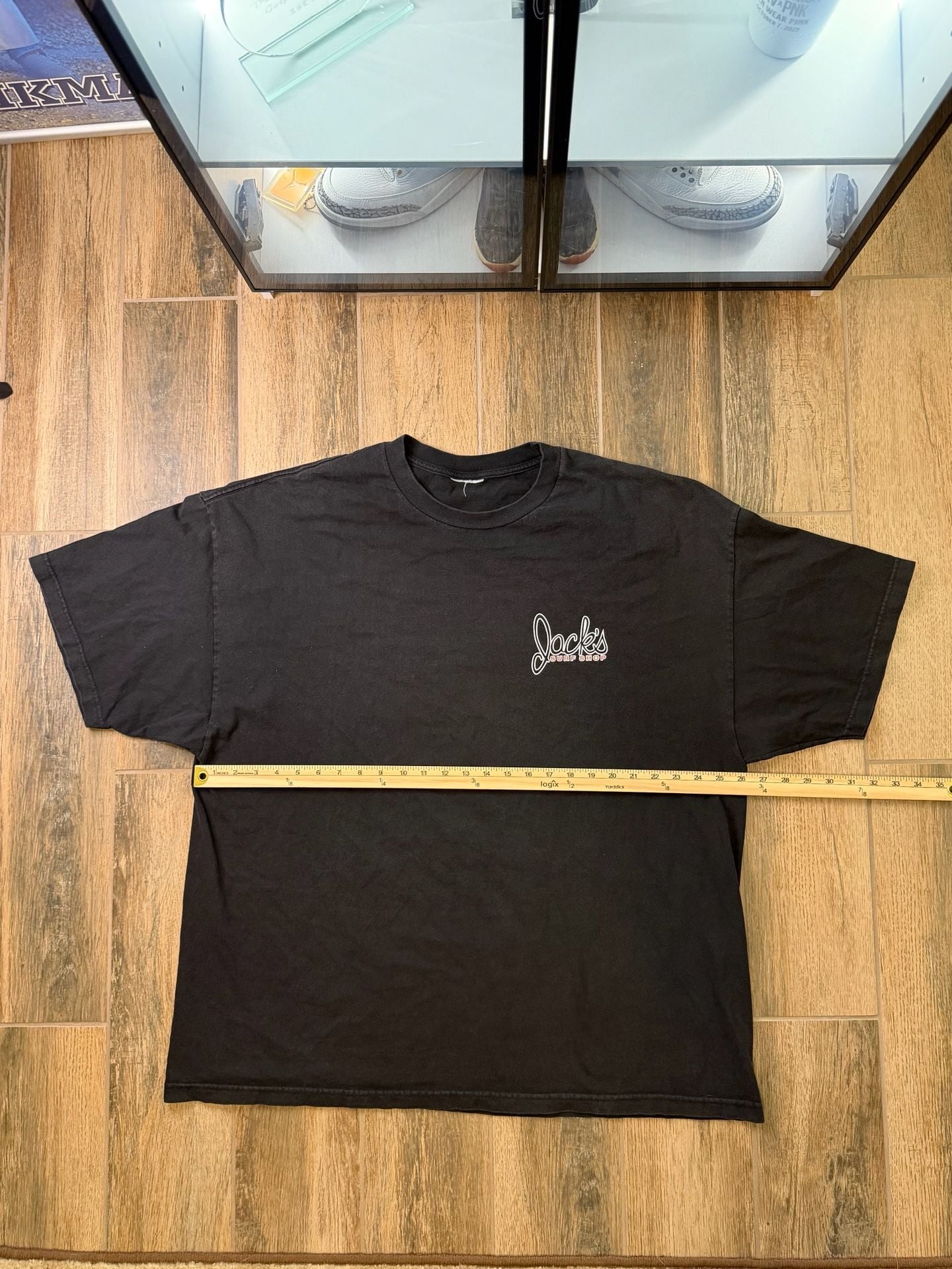 Vintage Jacks Surf Shop Y2K Skateboard Surf apparel T-Shirt Black Graphic Surf 6