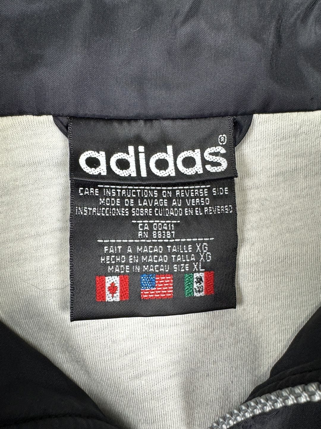 Adidas Windbreaker Jacket Size XL Black White Big Logo 90s Vintage 5