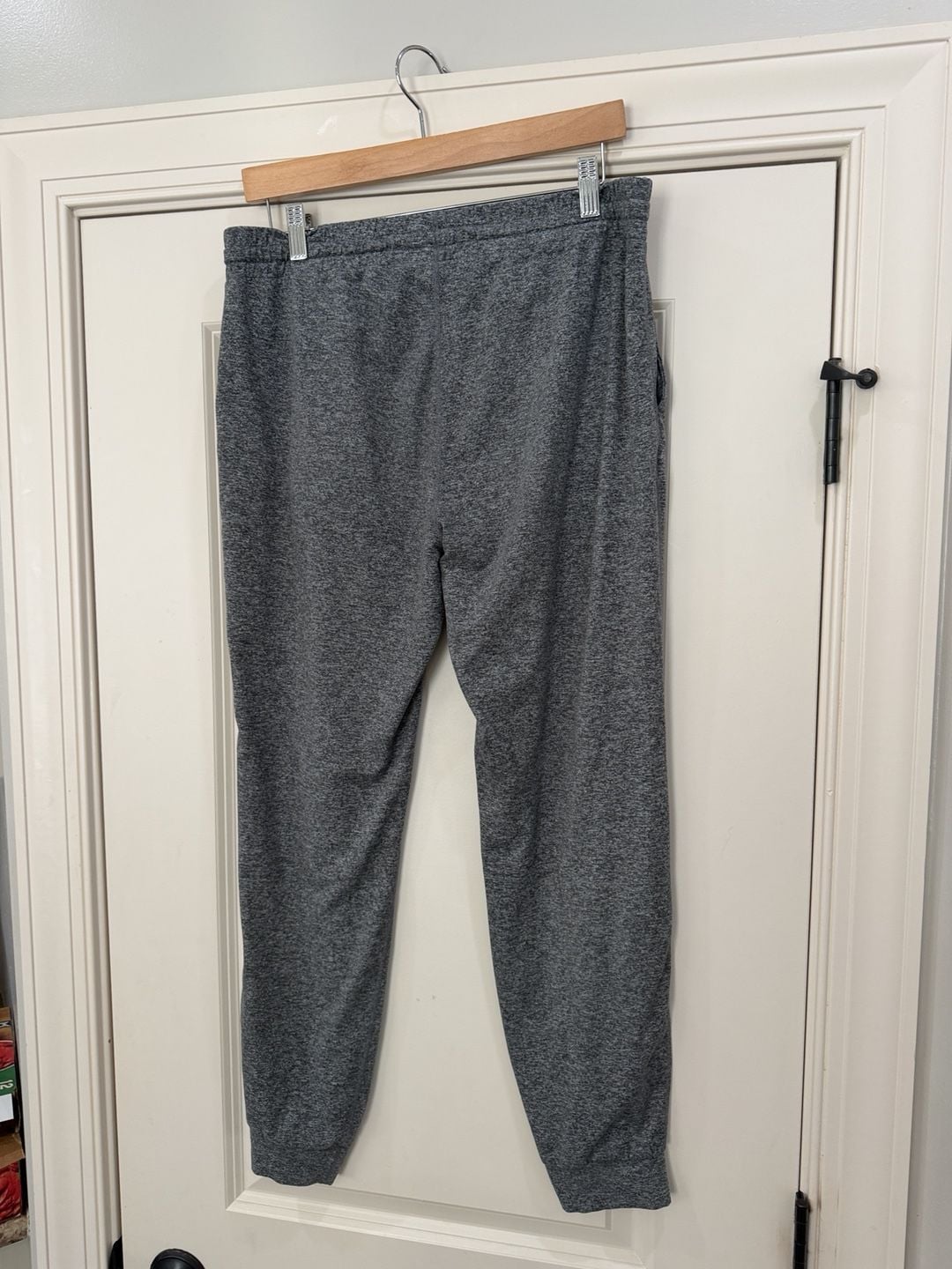Vuori Performance Jogger Size Medium Heather Gray 5