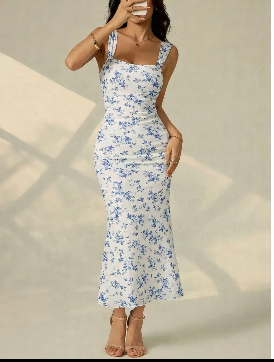 HYZ Blue & White Floral Dress 4