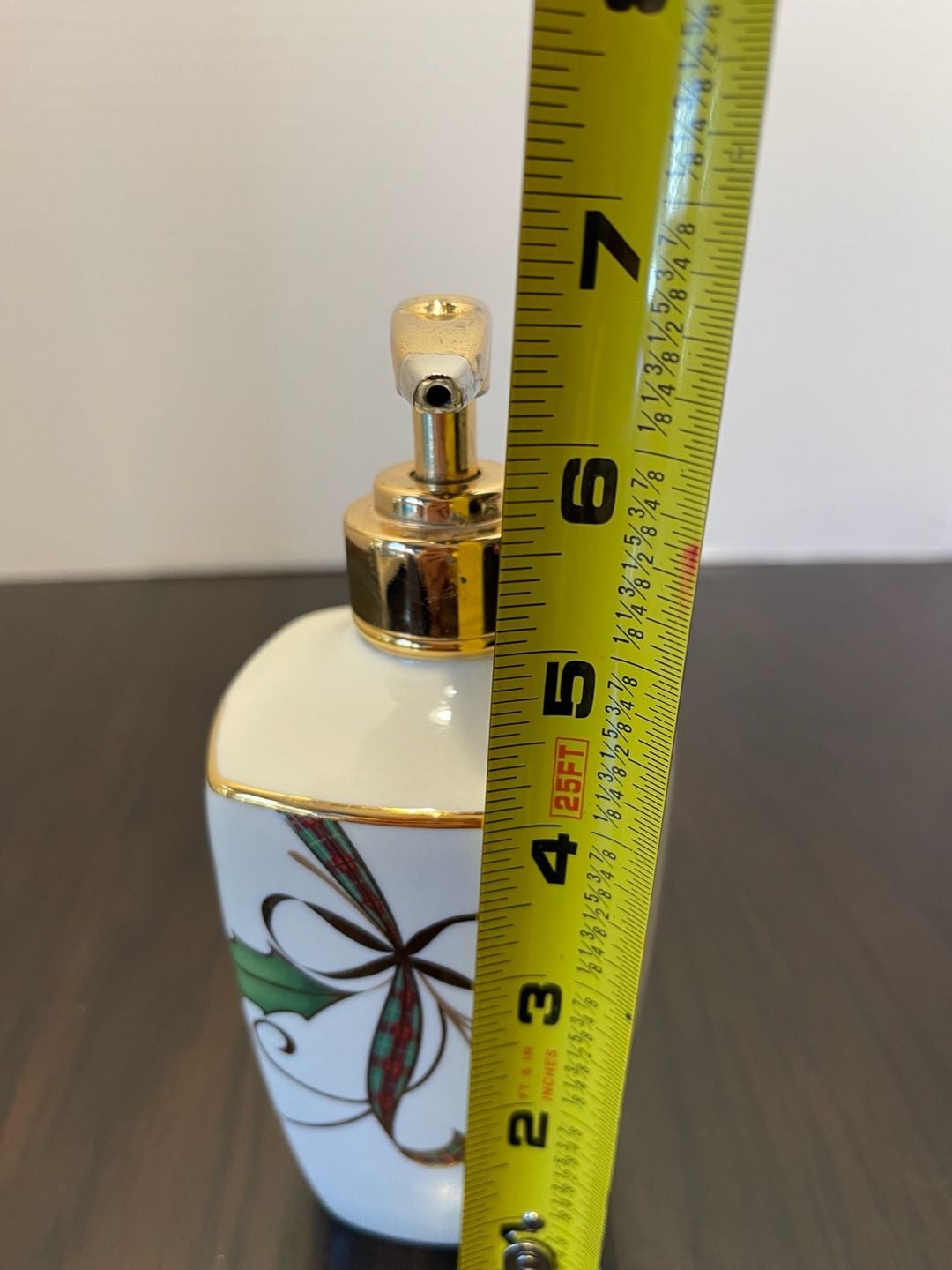 Lenox Holiday Nouveau Soap Dispenser Gold Trim 7