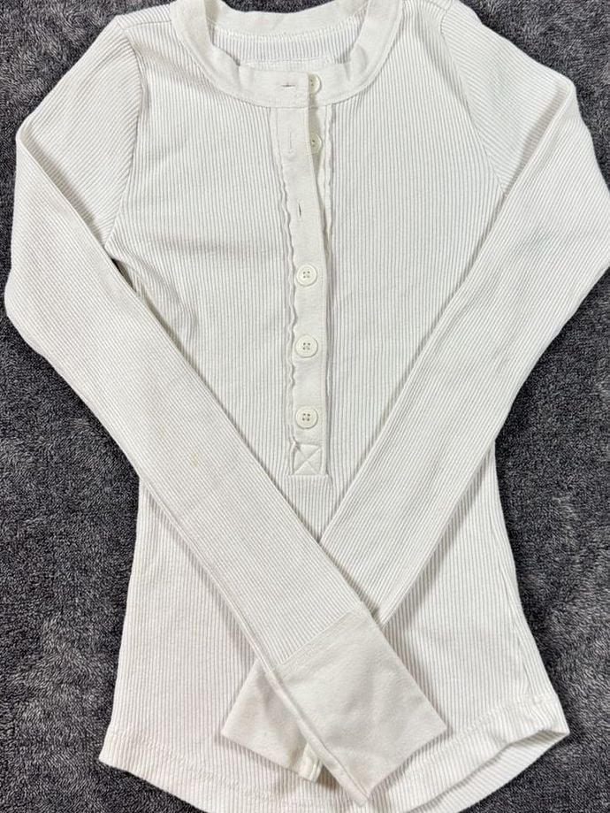 Aerie Thermal Henley Long Sleeve Top XS White Ribbed Button 4
