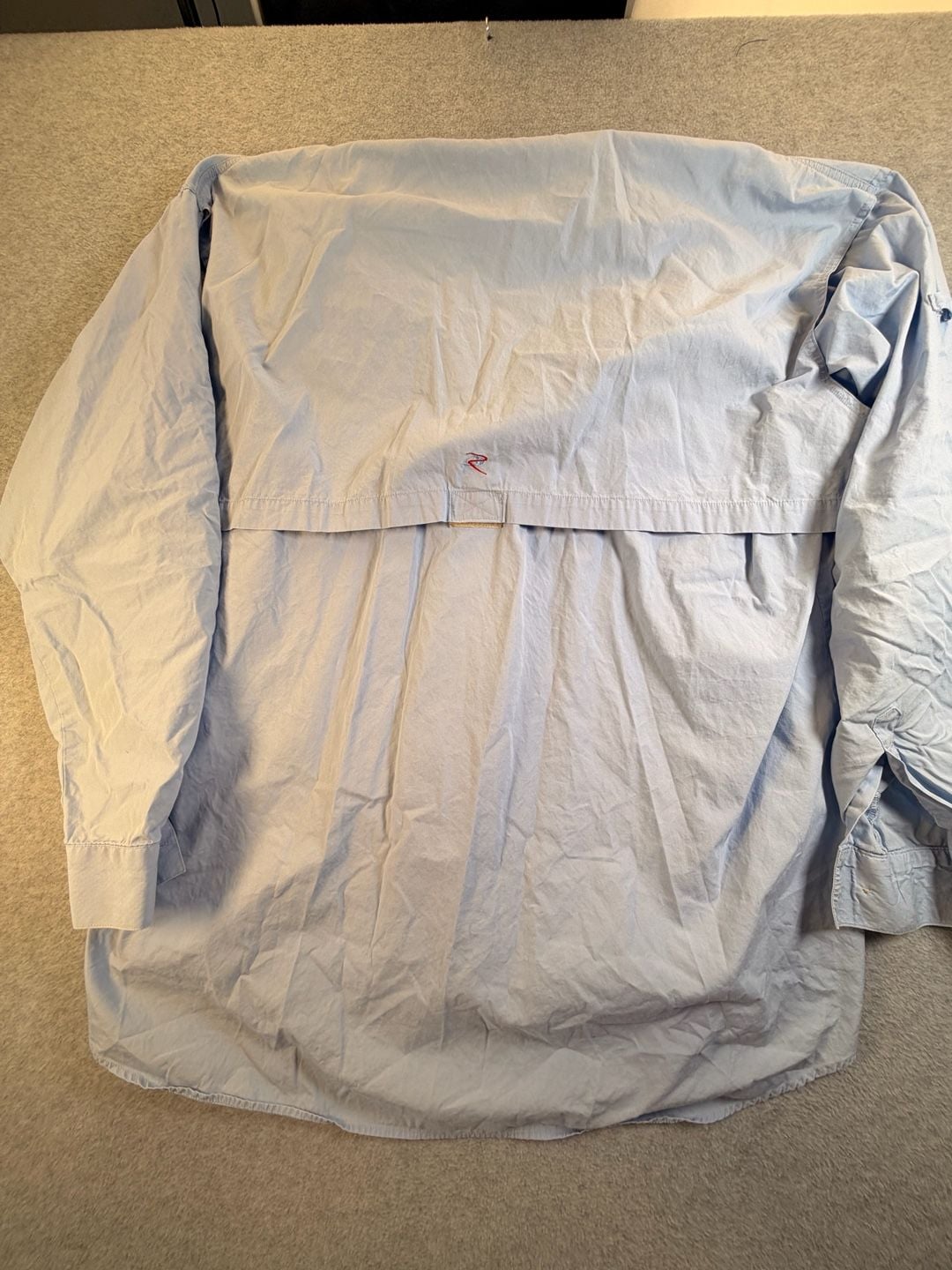 Redington Long Sleeve Fishing Shirt Size XL Light Blue Button Down Vented 8
