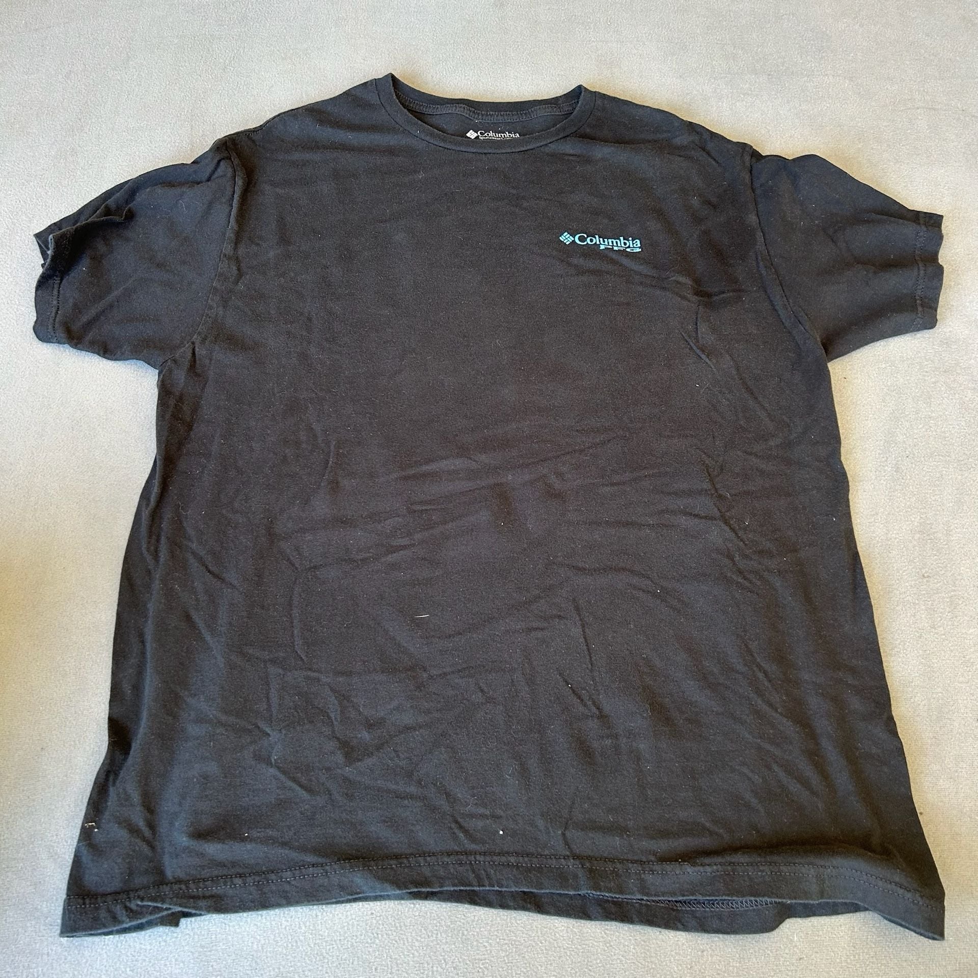Columbia T-Shirt Lot of 6 Size XL Assorted Colors Graphic & Logo Tees 11