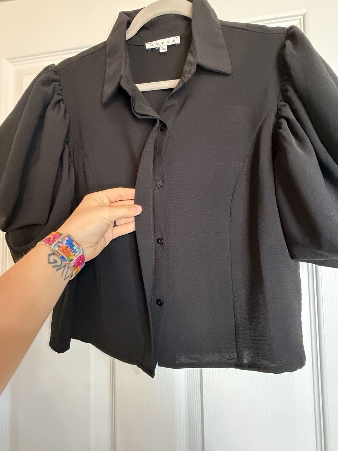 HYFVE Puff Sleeve Blouse Size L Black Collared Button Down Top 5
