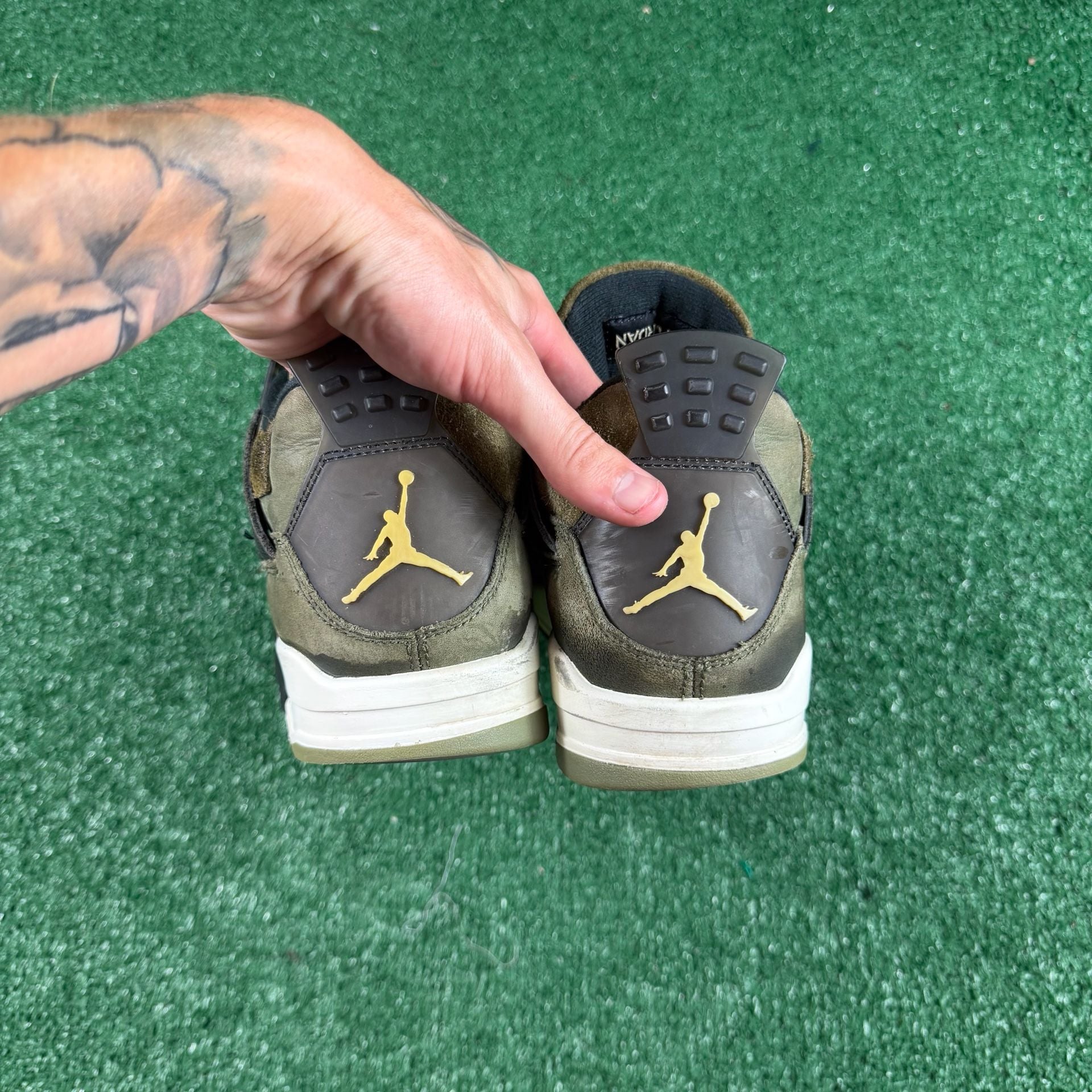 Jordan 4 Retro Medium Olive Size 9 5