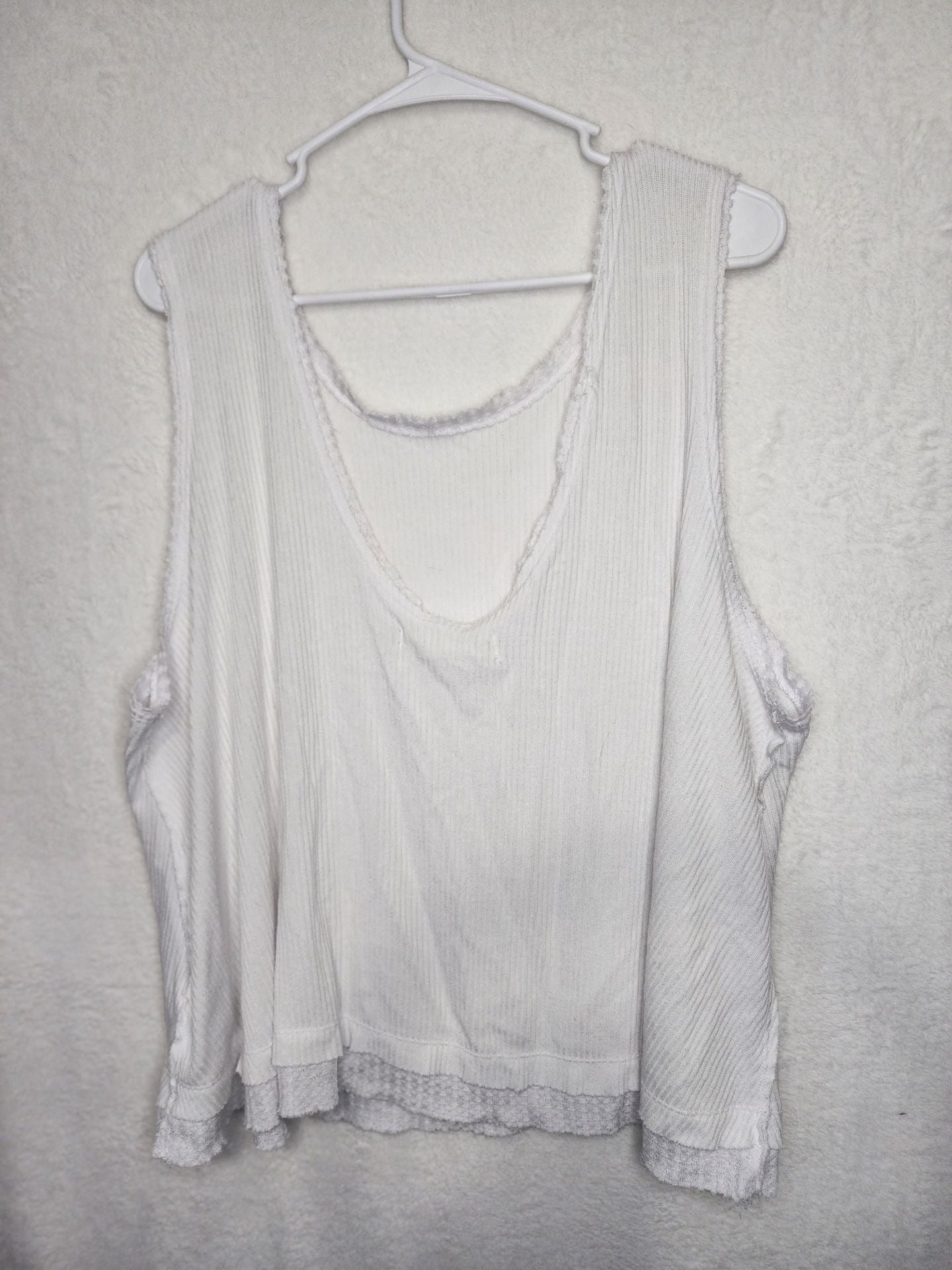 We The Free Ribbed Tank Top Size Large White Raw Edge 2