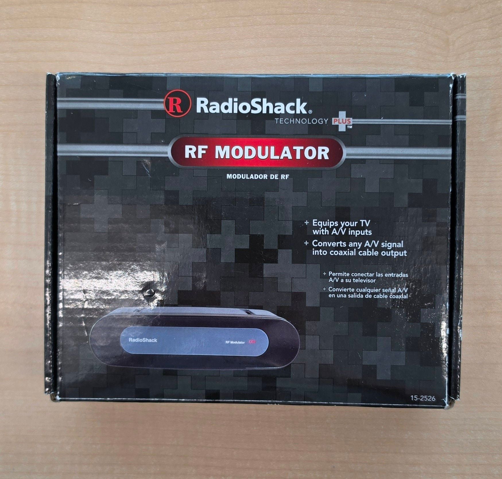 Radioshack 15-2526 RF Modulator Converter Box 526 1