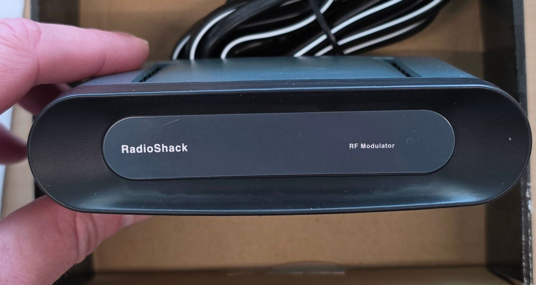Radioshack 15-2526 RF Modulator Converter Box 526 4