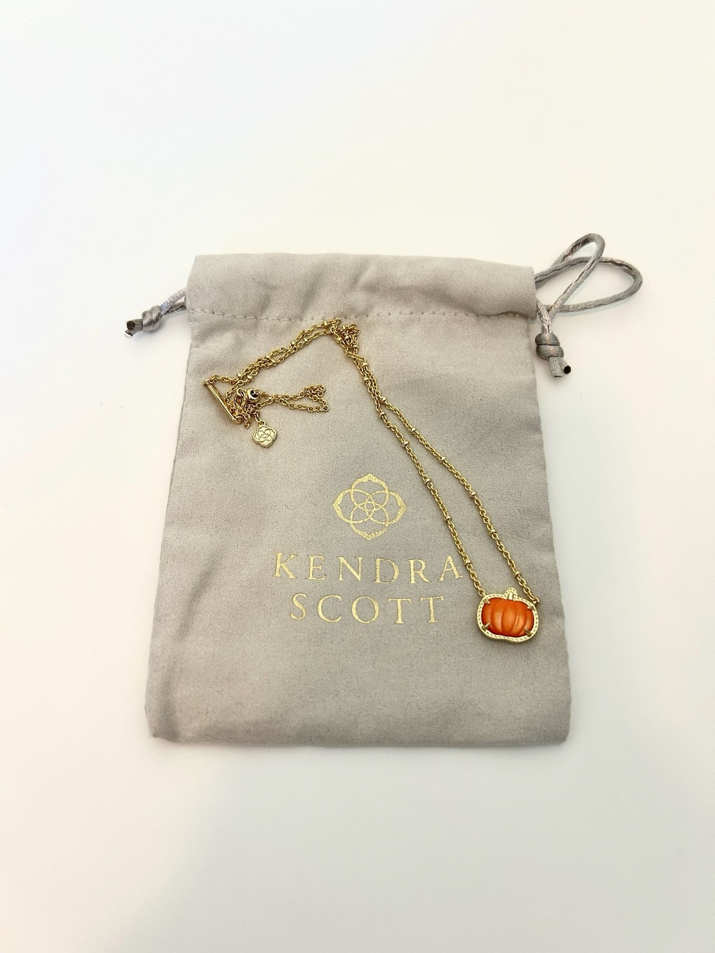 Kendra Scott Pumpkin Gold Short Pendant Necklace Orange Mother-of-Pearl 4