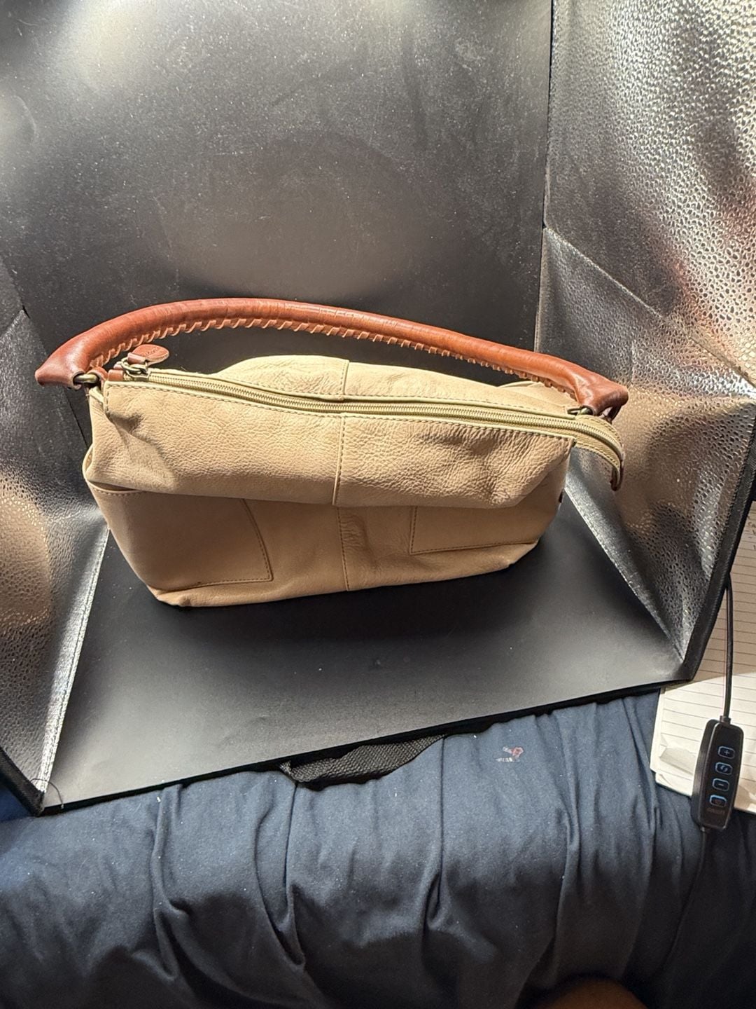 “As Is” Sundance Leather Simplicity Hobo Shoulder Bag Tan Brown 12