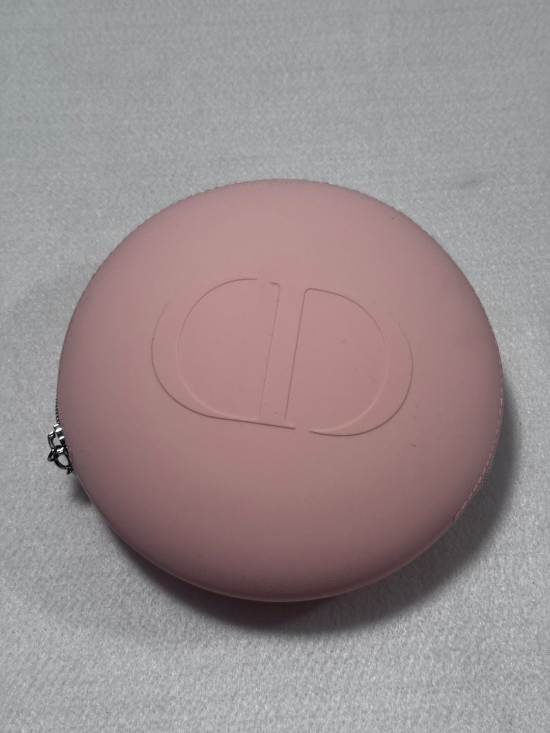 Dior Beauty Round Pink Silicone Zippered Cosmetic Makeup Pouch 6