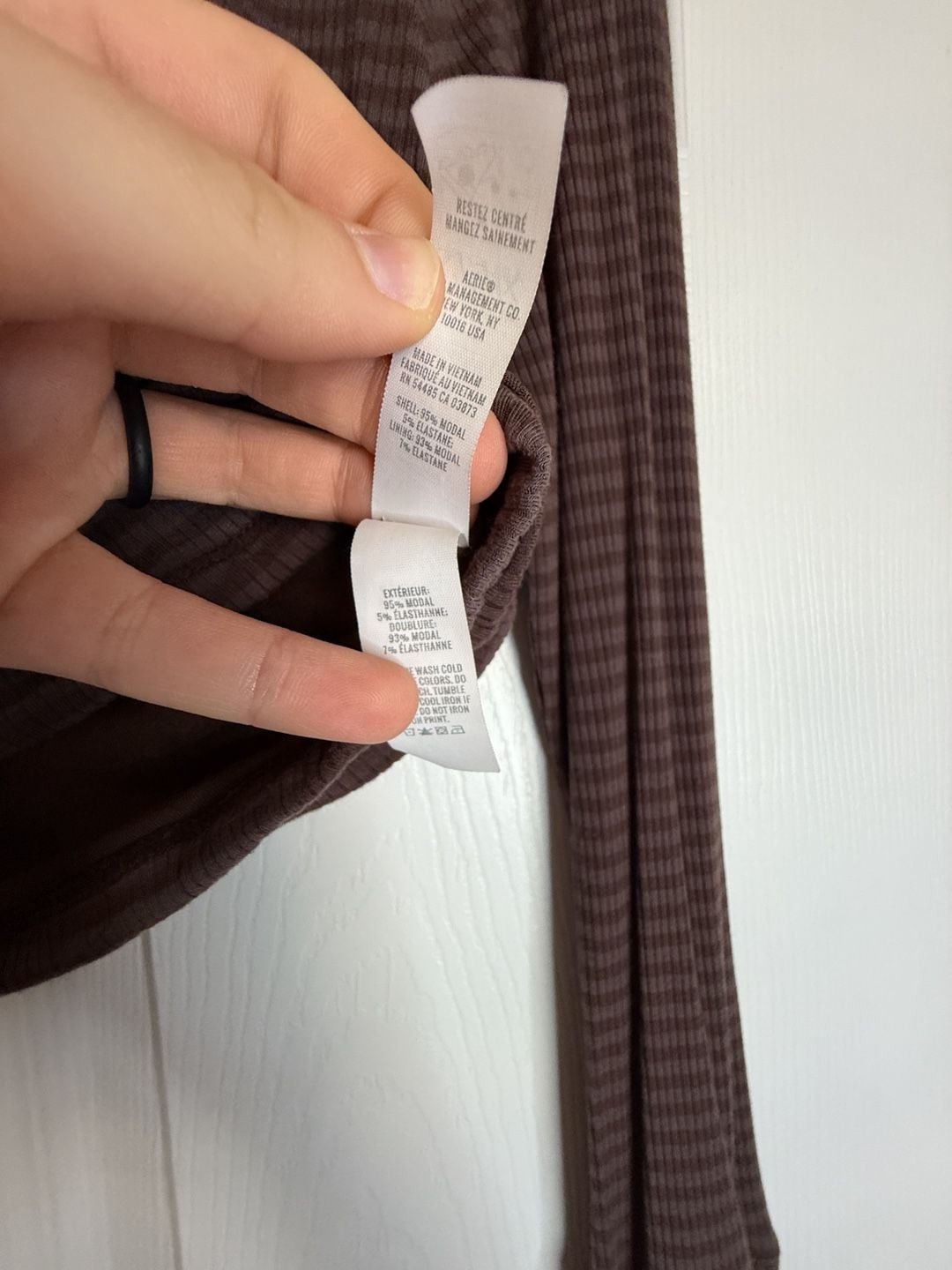 Offline by Aerie Long Sleeve Crop Top Size M Brown Ribbed Thumbholes 6