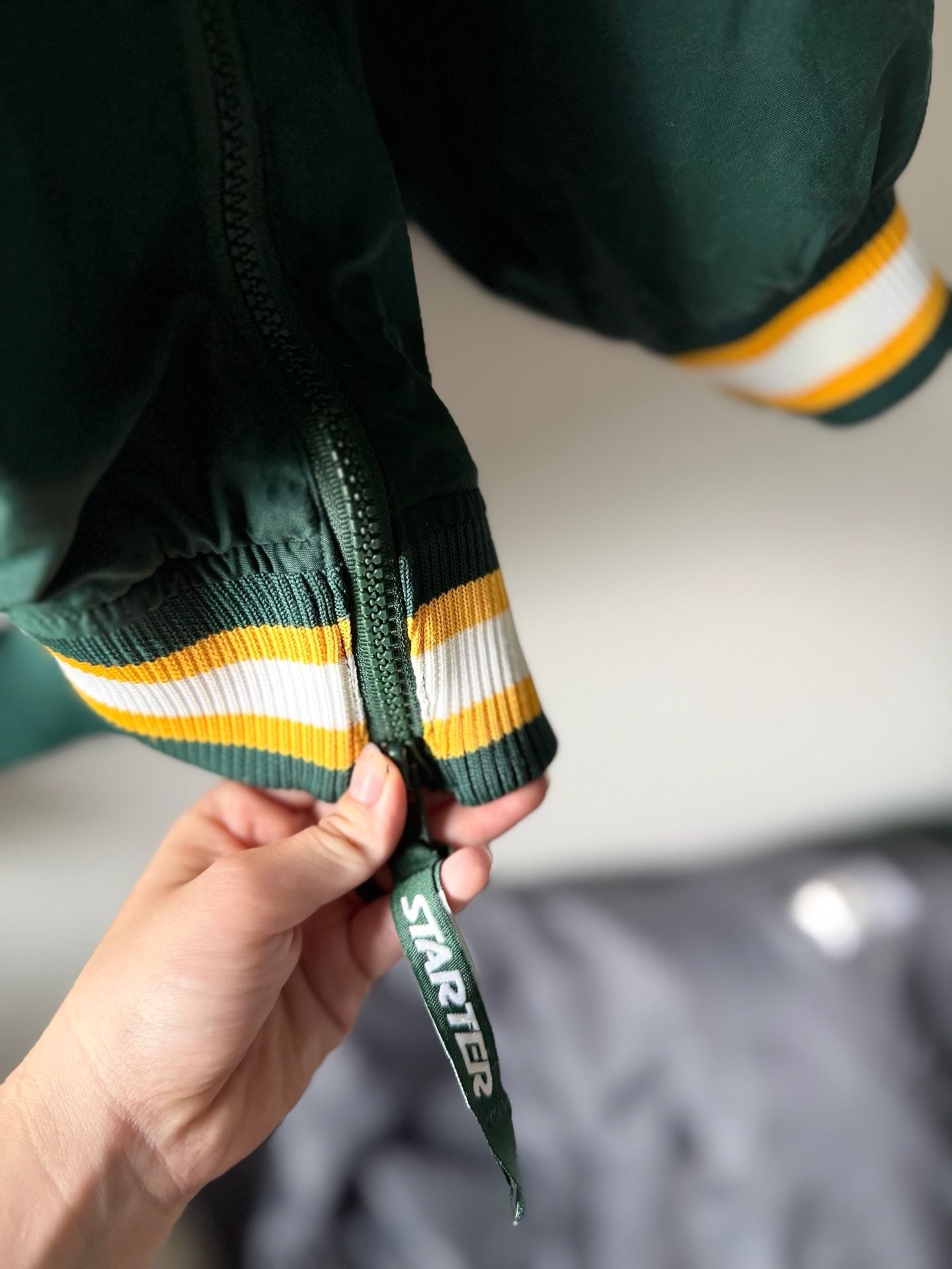 Vintage 90s Starter NFL Pro Line Green Bay Packers Windbreaker Pullover Jacket 5