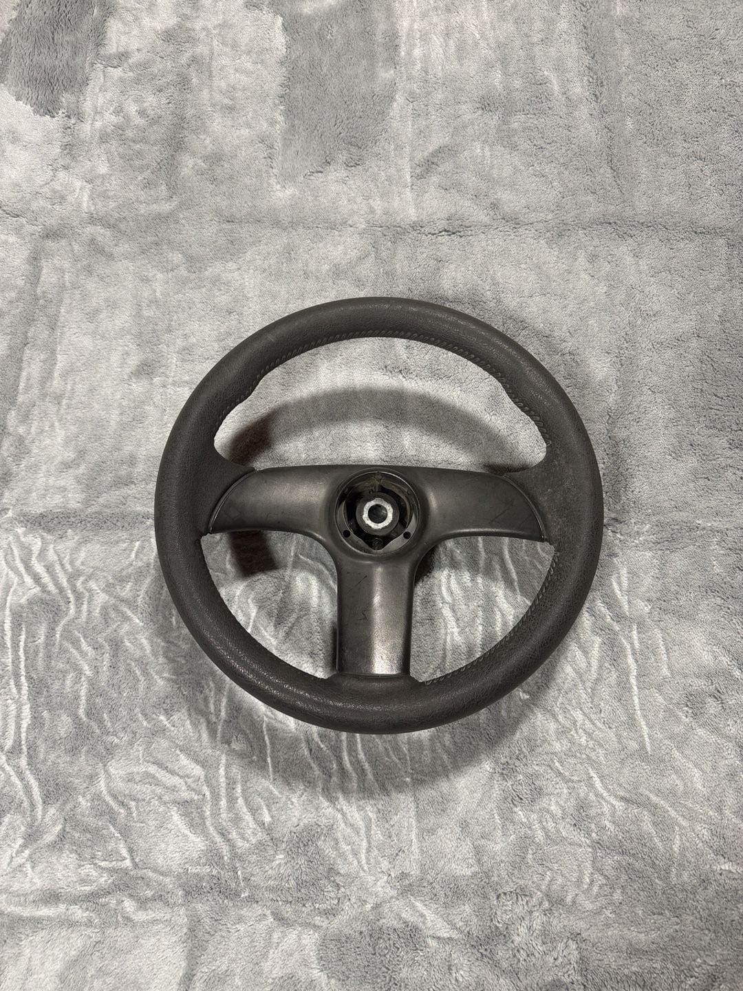 SeaStar Solutions Boat Steering Wheel Black 3 Spoke 2