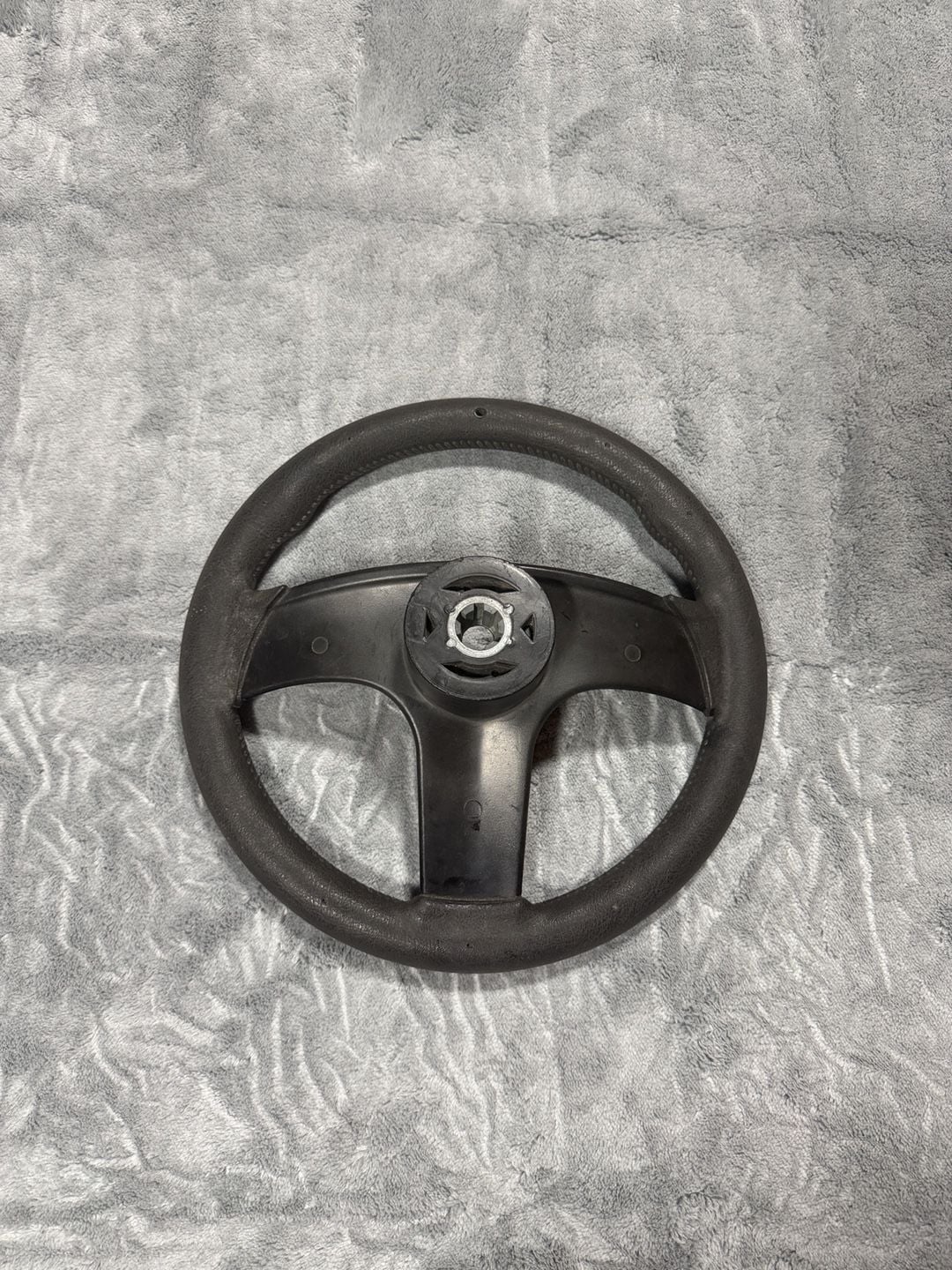 SeaStar Solutions Boat Steering Wheel Black 3 Spoke 4