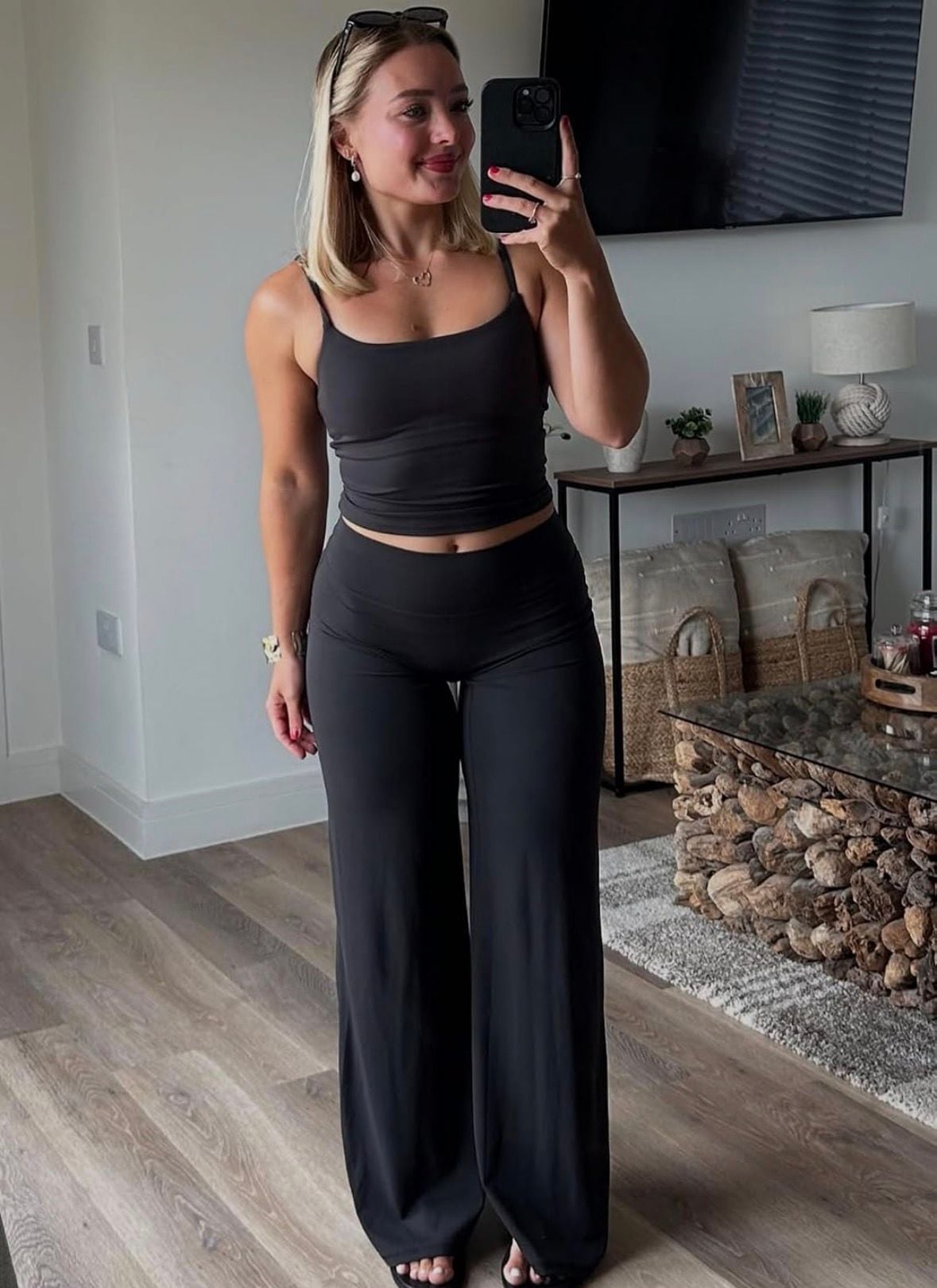 Rich Bria High Waist Straight Leg Yoga Pants Black 7