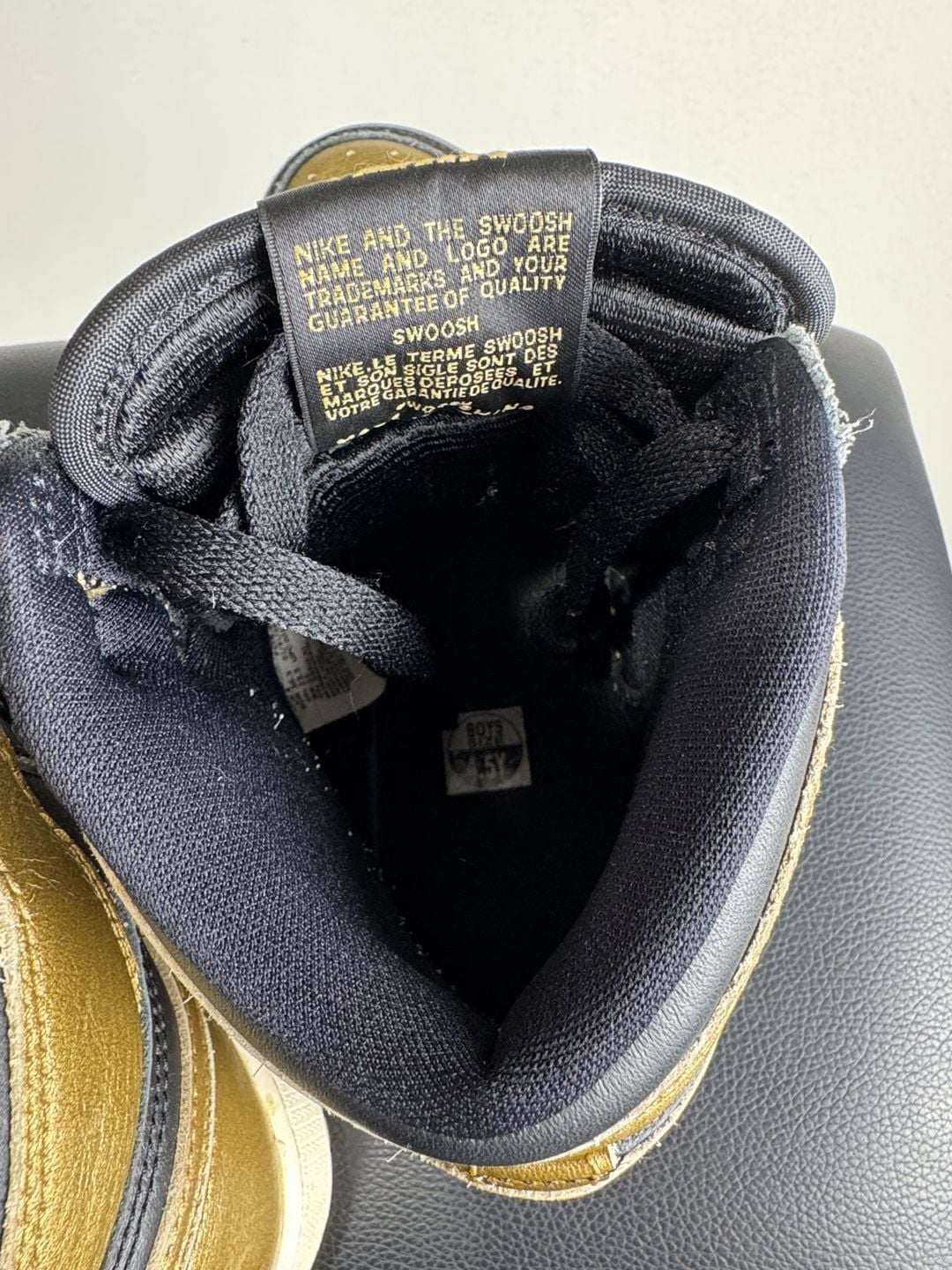Air Jordan 1 High OG Size 4.5Y Black Metallic Gold 6