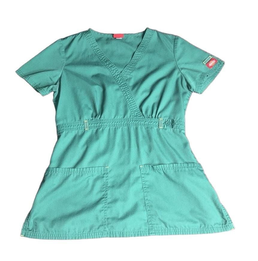 Dickies V-Neck Scrub Top Green 2