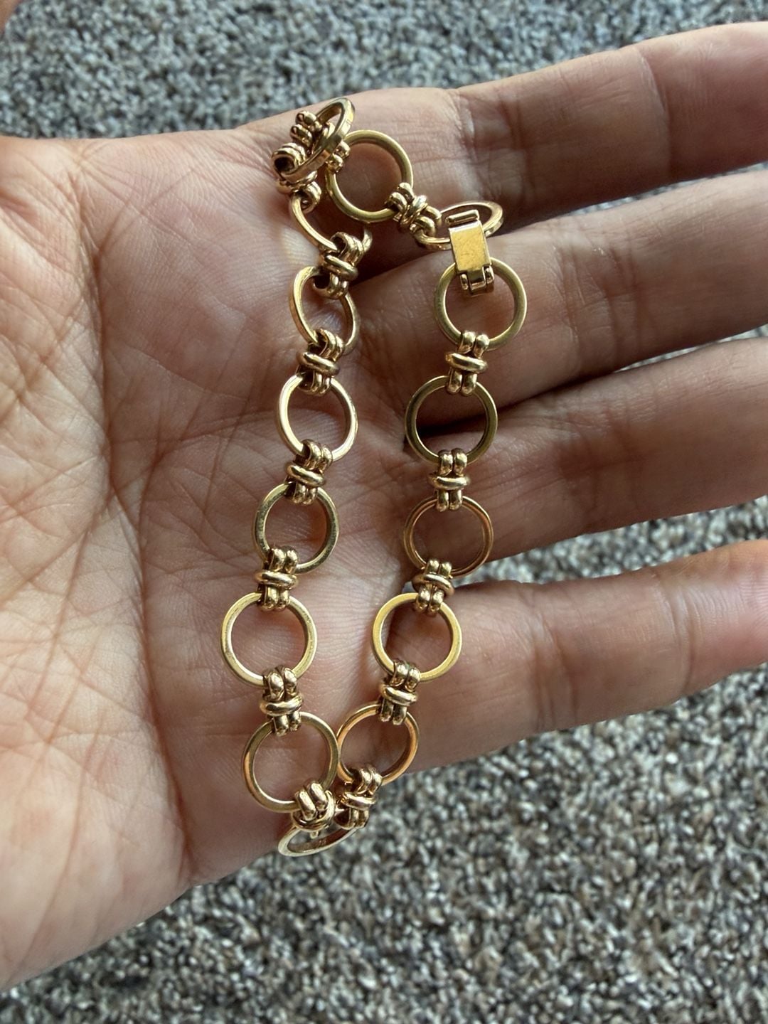 Vintage Gold Tone Interlocking Circle Link Bracelet 4
