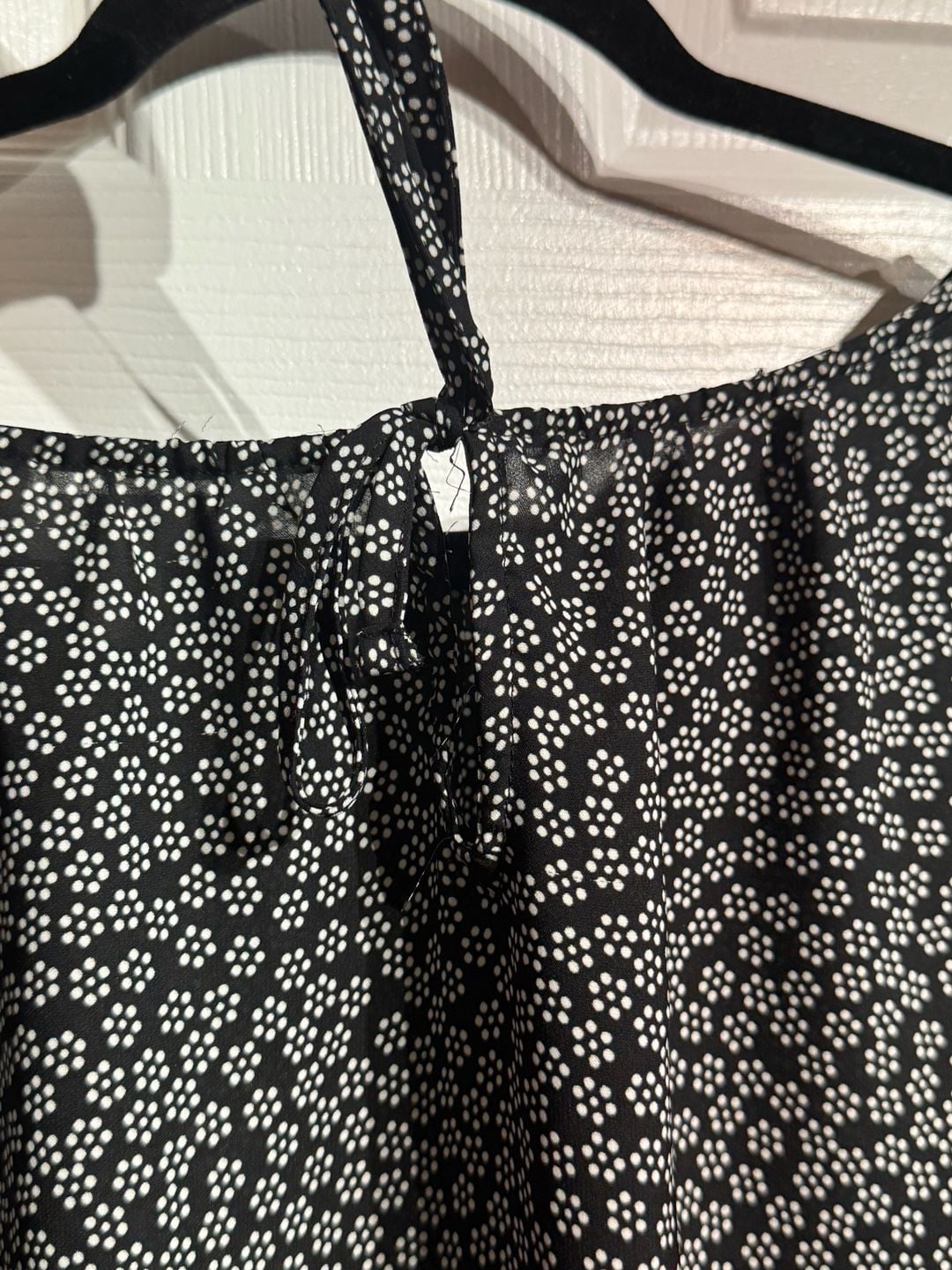 Black and White Floral Short Sleeve Blouse 6