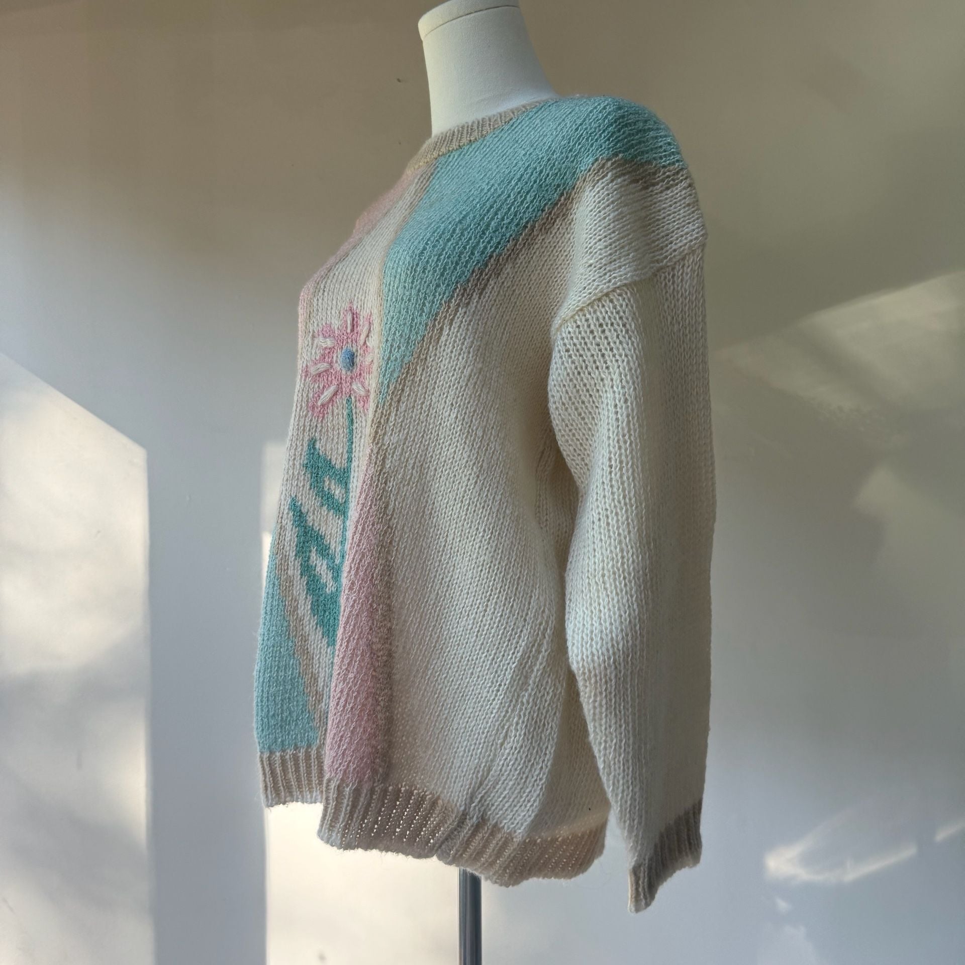Vintage Pastel Floral Sweater 8