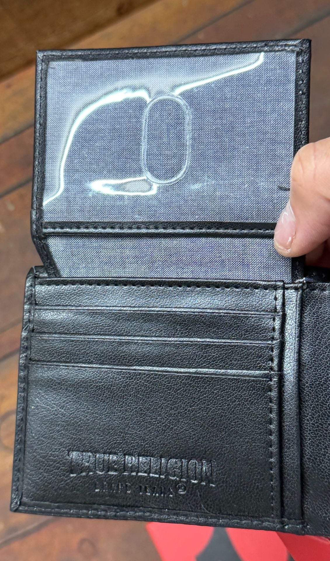 True Religion Black Leather Wallet With Red Stitching In Box 8