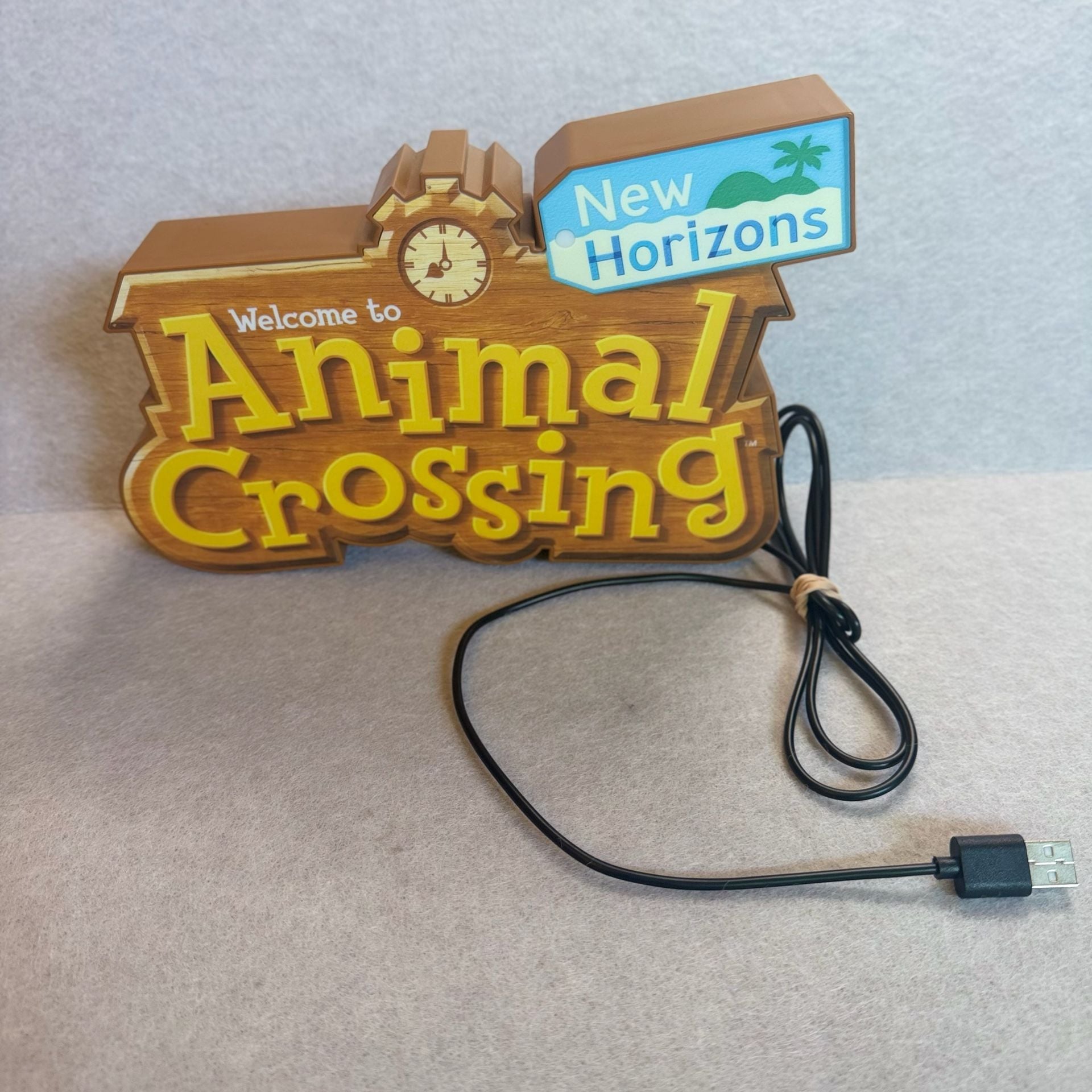 Animal Crossing New Horizons Paladone Logo Light Nintendo USB Wall Decor 5