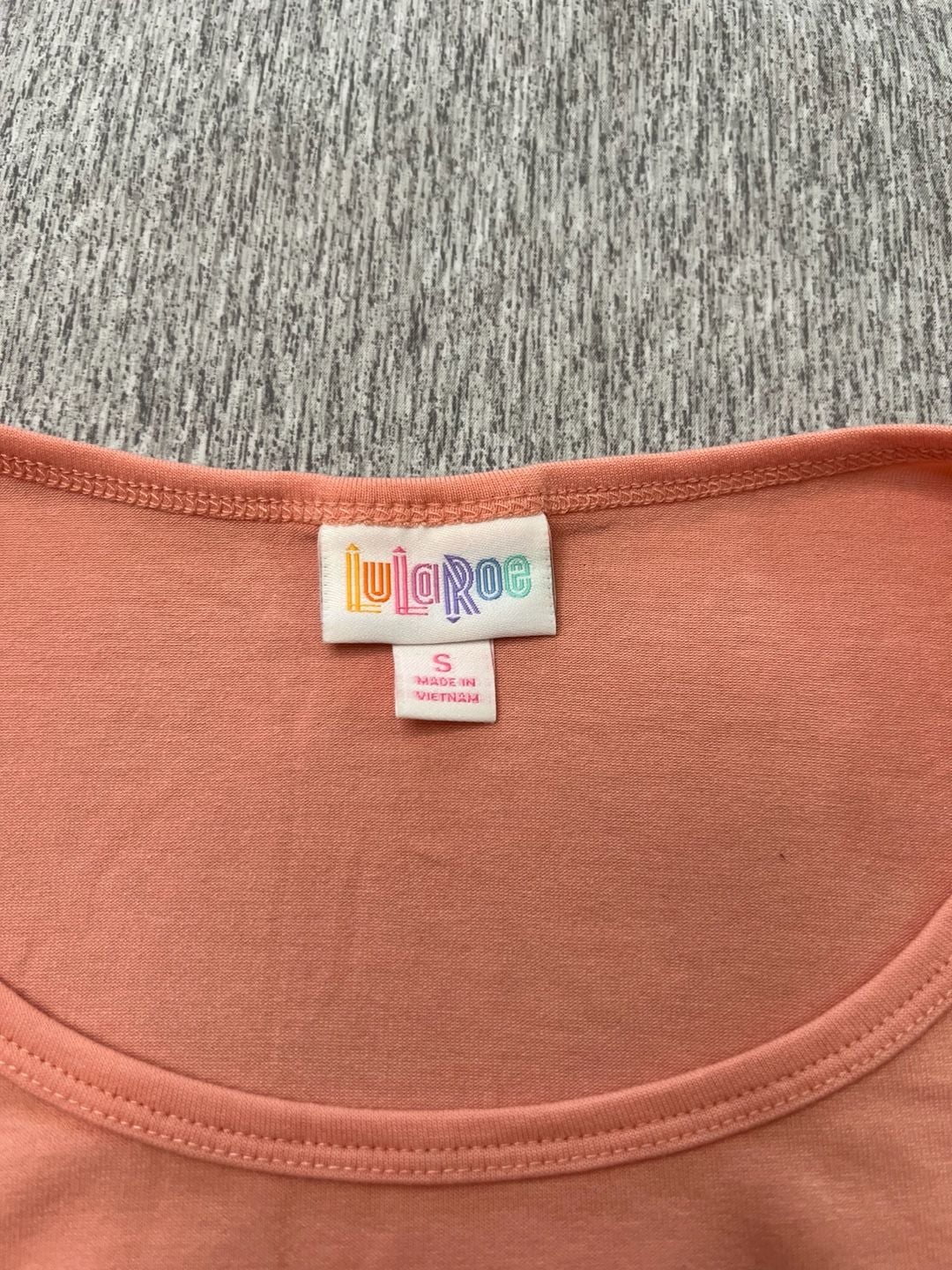LuLaRoe Irma Tunic Top Women S NWT Peach Coral High Low Solid Shirt 5