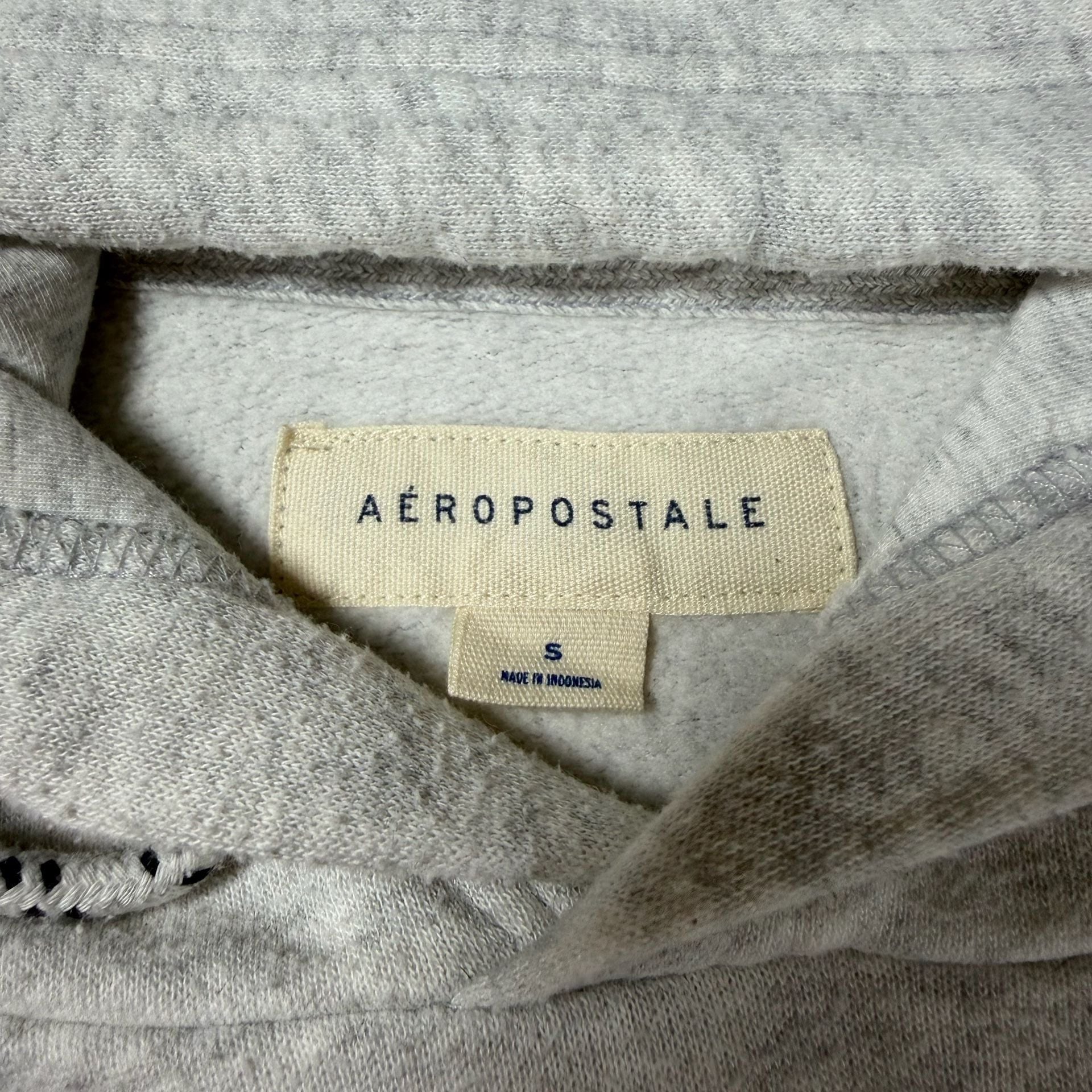 Aeropostale Hoodie Size S Gray Pullover Graphic Sweatshirt 5