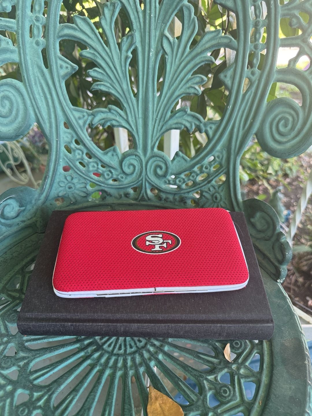 NFL San Francisco 49ers Metal Frame Clutch Wallet Red Mesh 3
