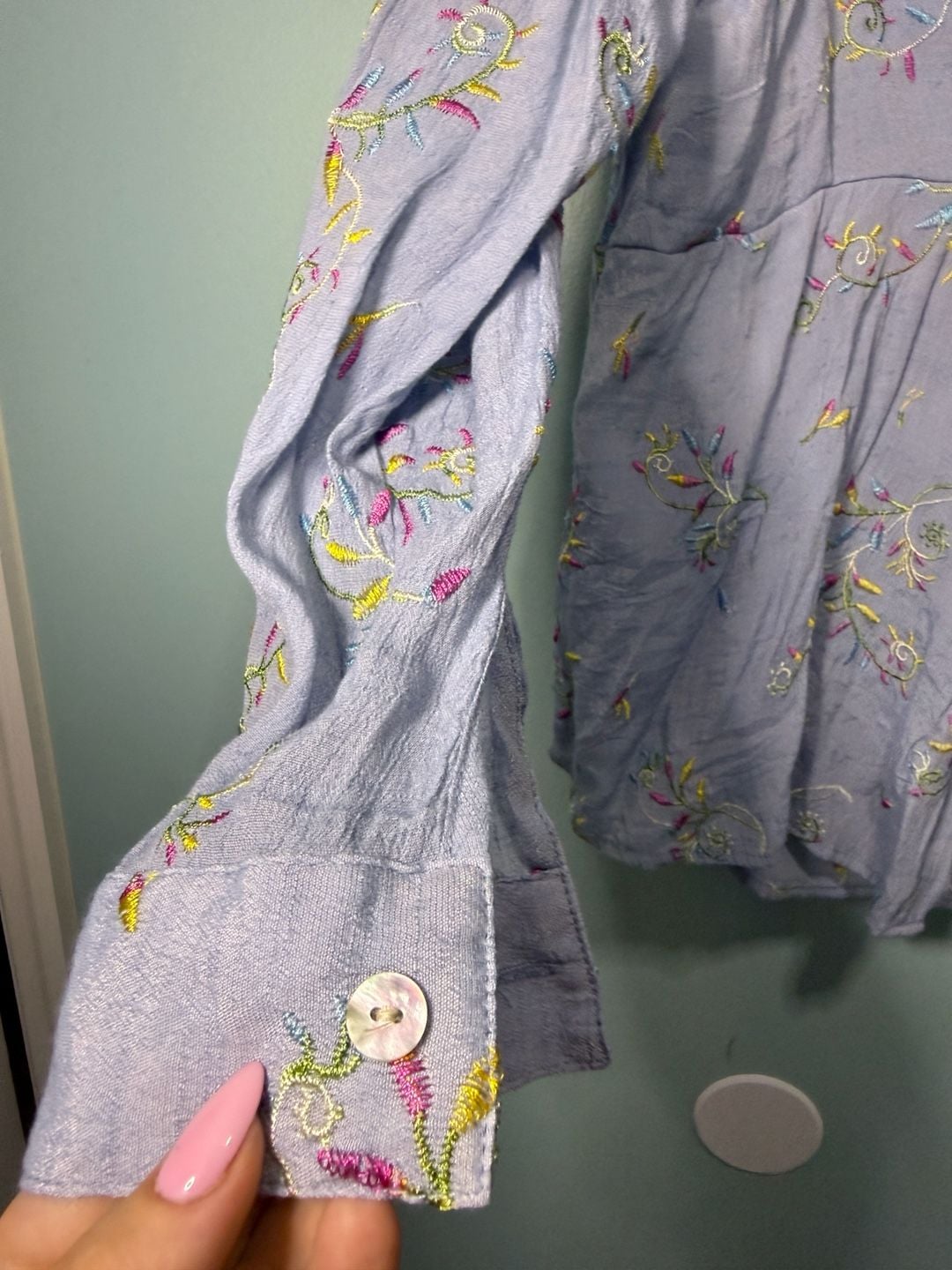 Hope Springs Embroidered Shirt Size L Blue Long Sleeve Button Up Top 5