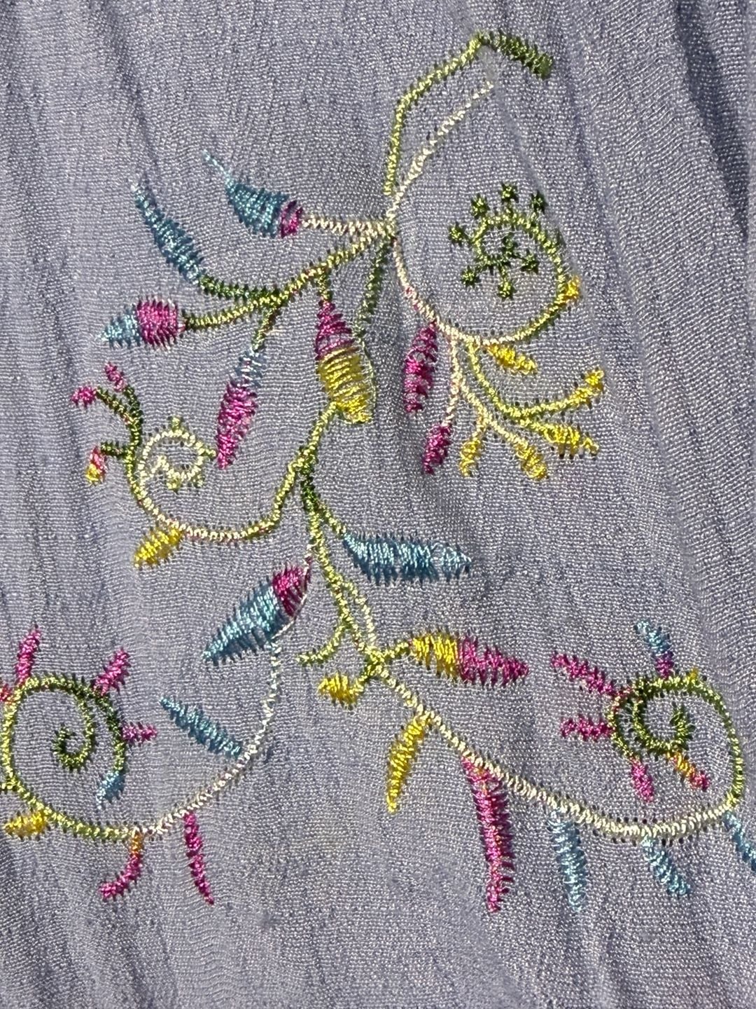 Hope Springs Embroidered Shirt Size L Blue Long Sleeve Button Up Top 6