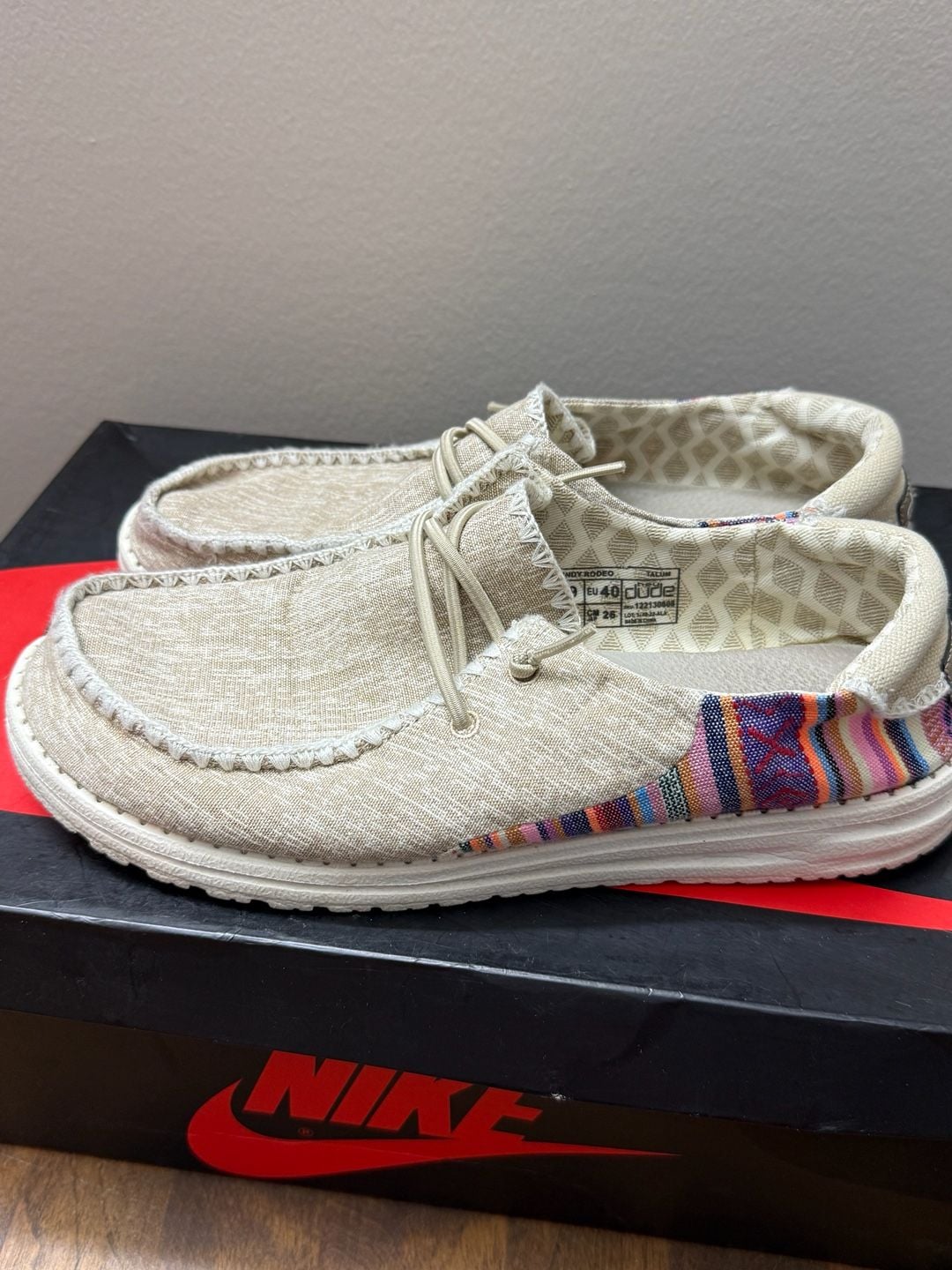 9W Hey Dude Wendy Rodeo Beige Multi Slip On Loafers 4