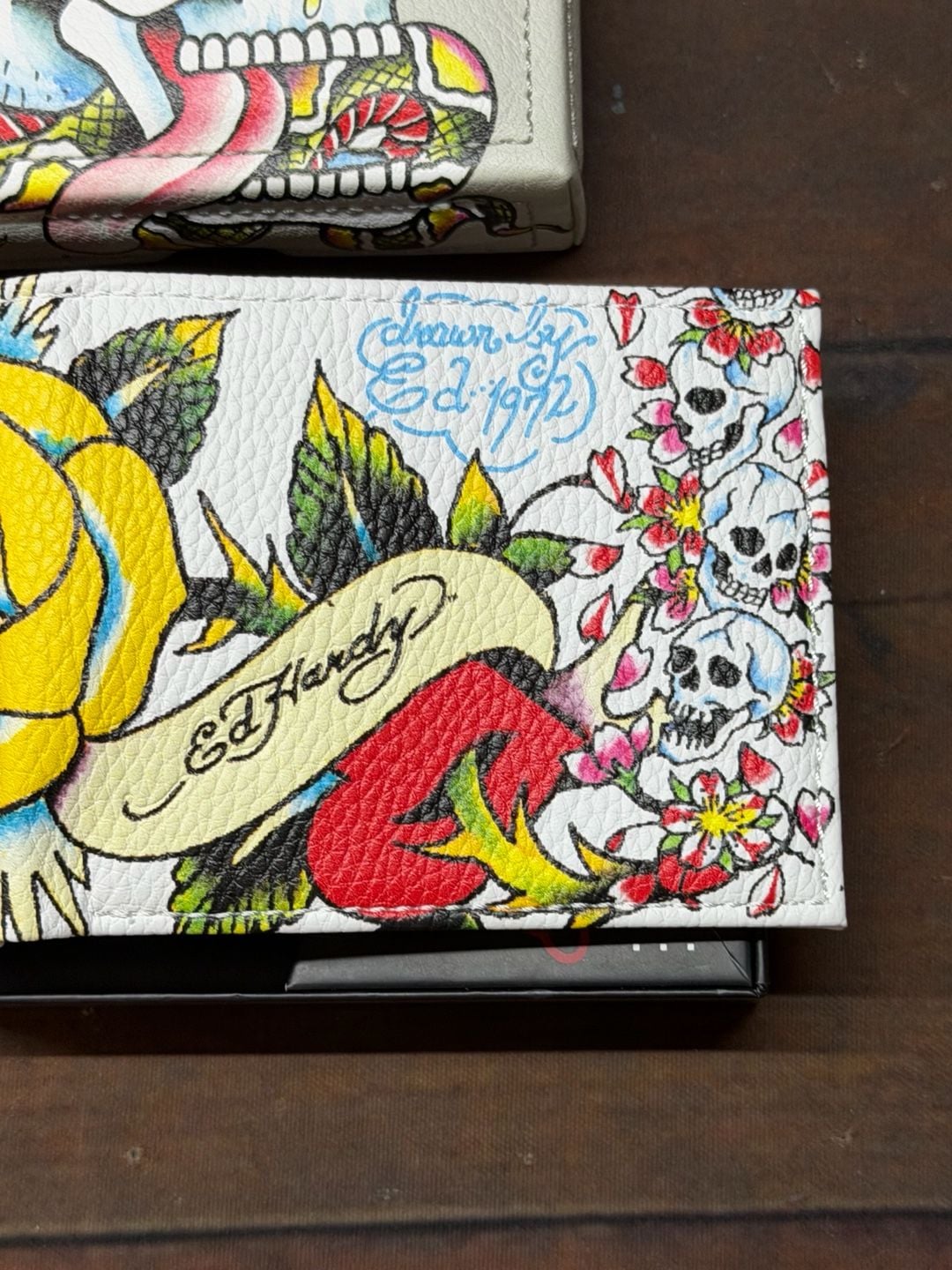 Ed Hardy GF97628EHQA Skull And Rose white Wallet With Box 5