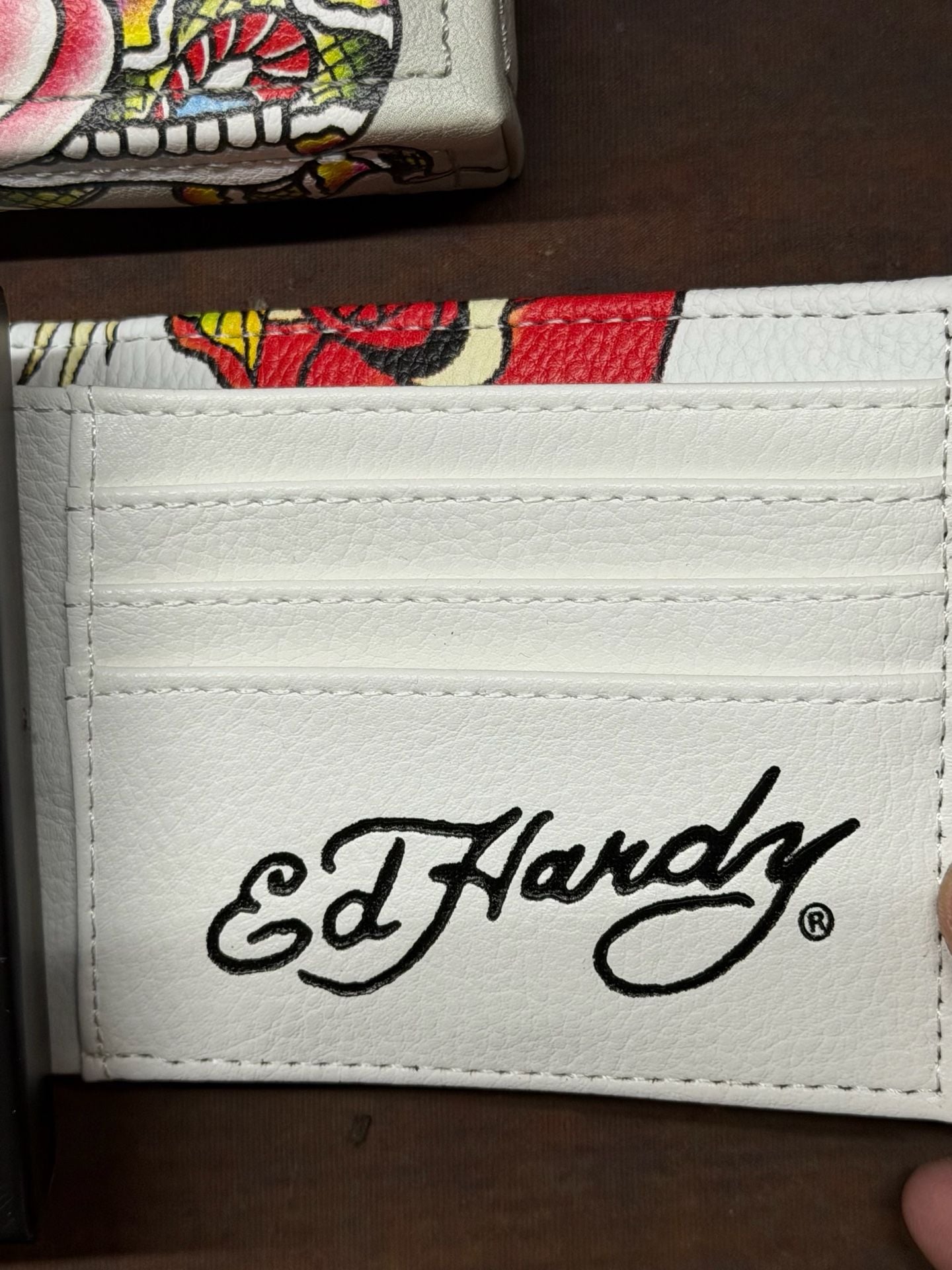Ed Hardy GF97628EHQA Skull And Rose white Wallet With Box 8